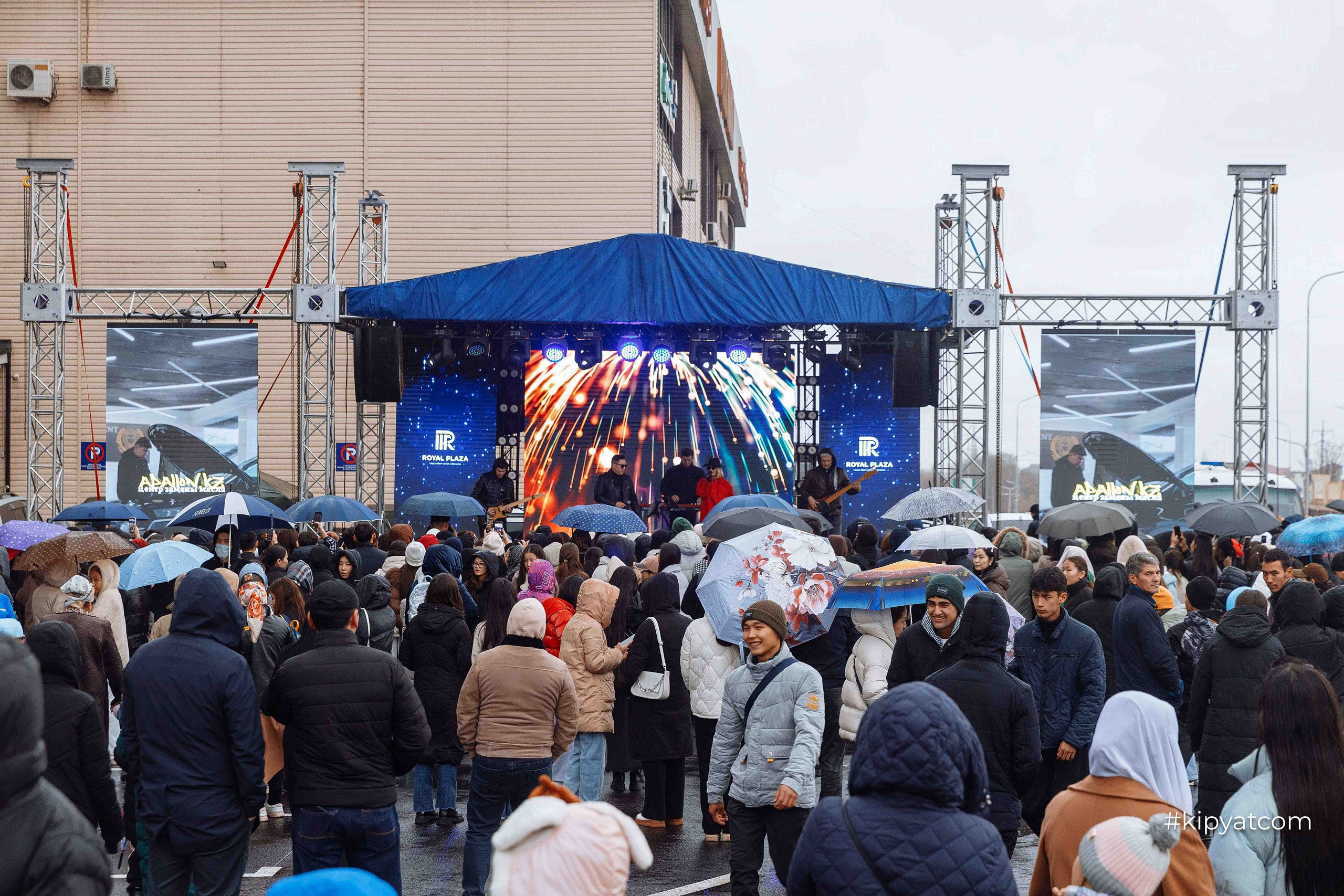 Официальное открытие ТРЦ «Royal Plaza»