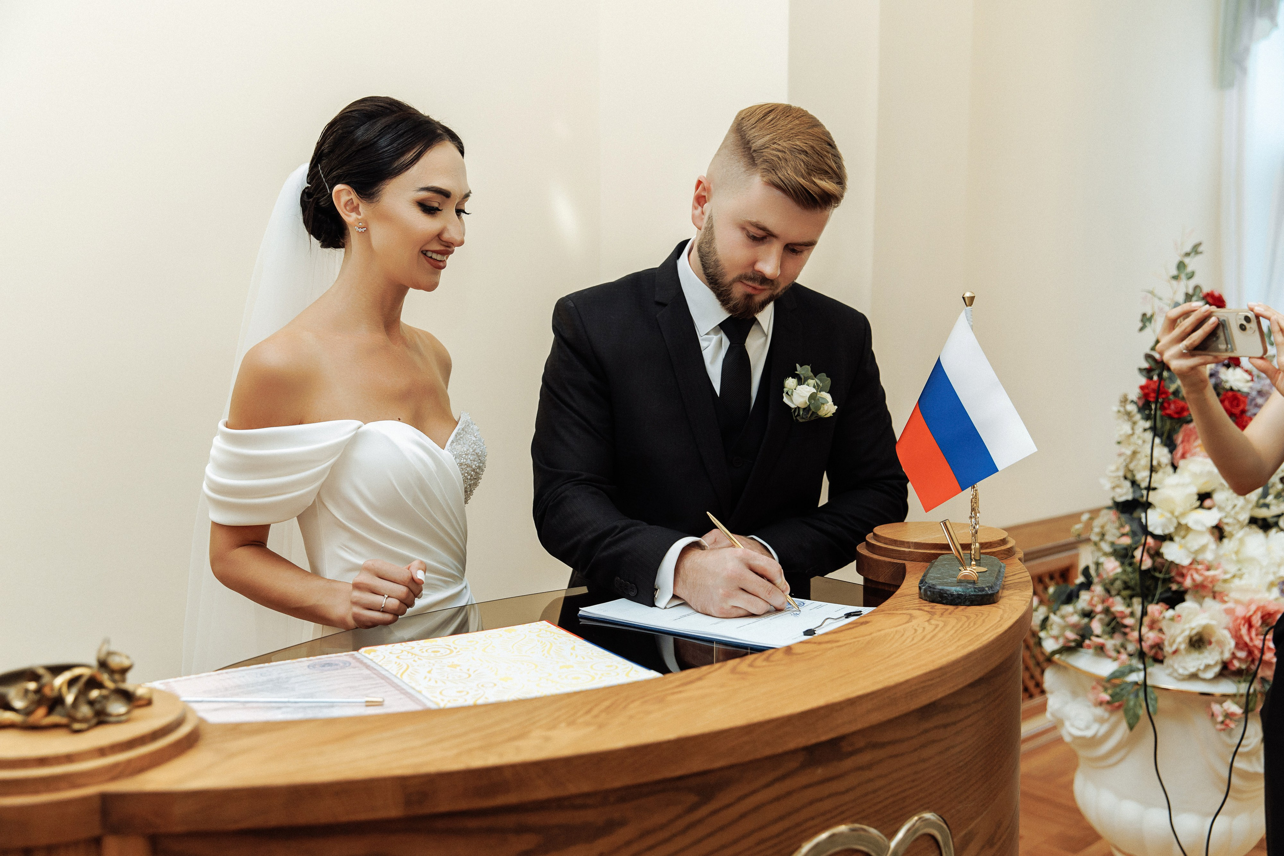 Анонс свадьбы Дима и Ира. Свадебный фотограф в Воронеже Денис Коровин