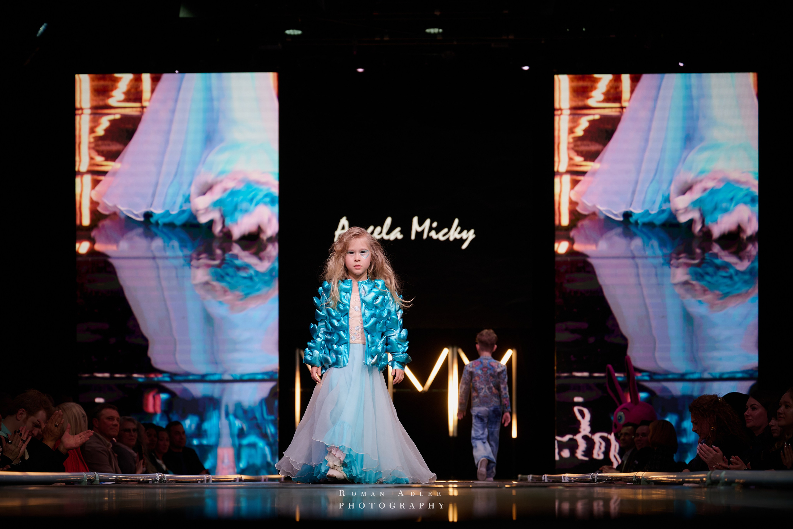 МКММ весна 2025. Фотограф Роман Адлер