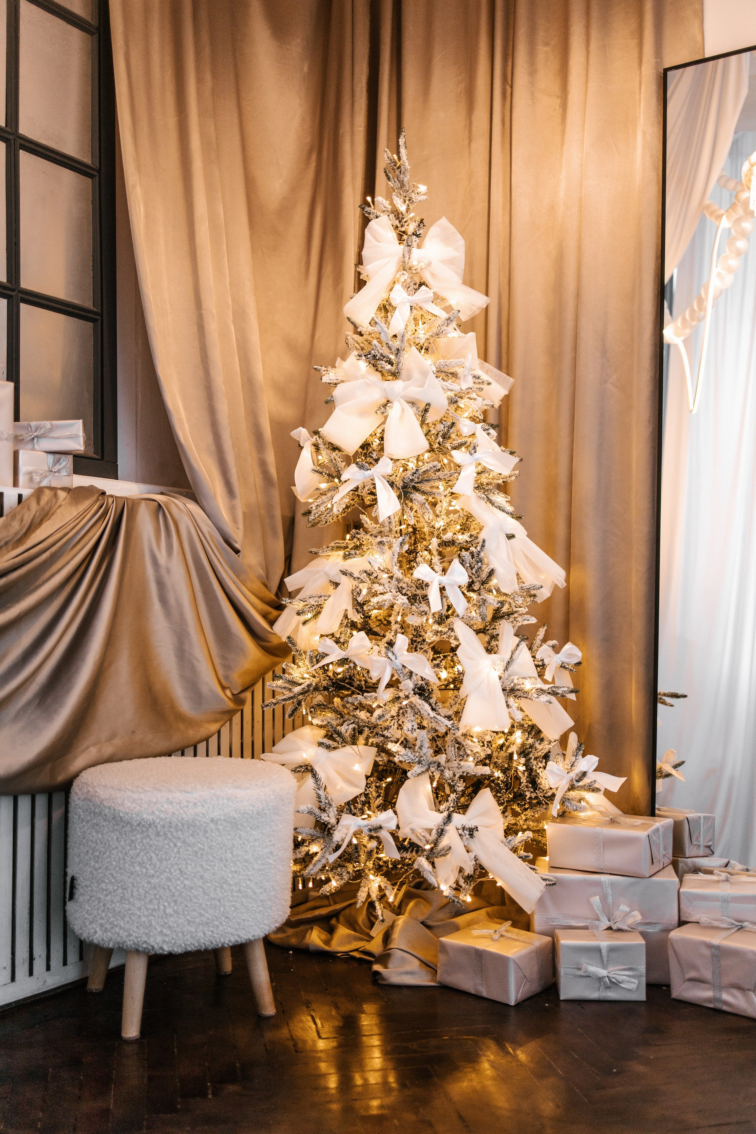 ИНТЕРЬЕР СТУДИИ. PLOMBIR PHOTOSTUDIO