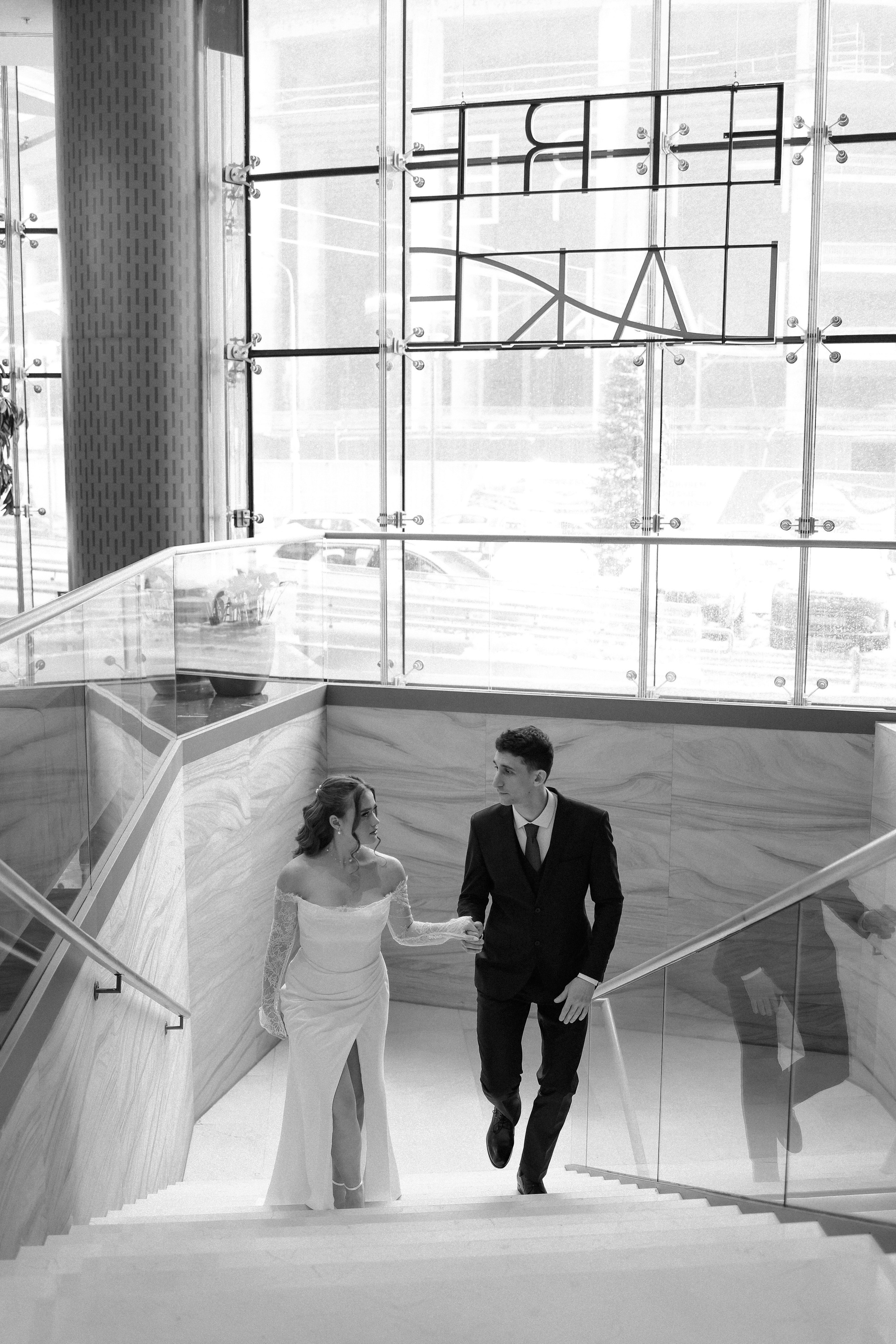 Свадебная фотосессия в отеле Radisson Blu Olympiyskiy