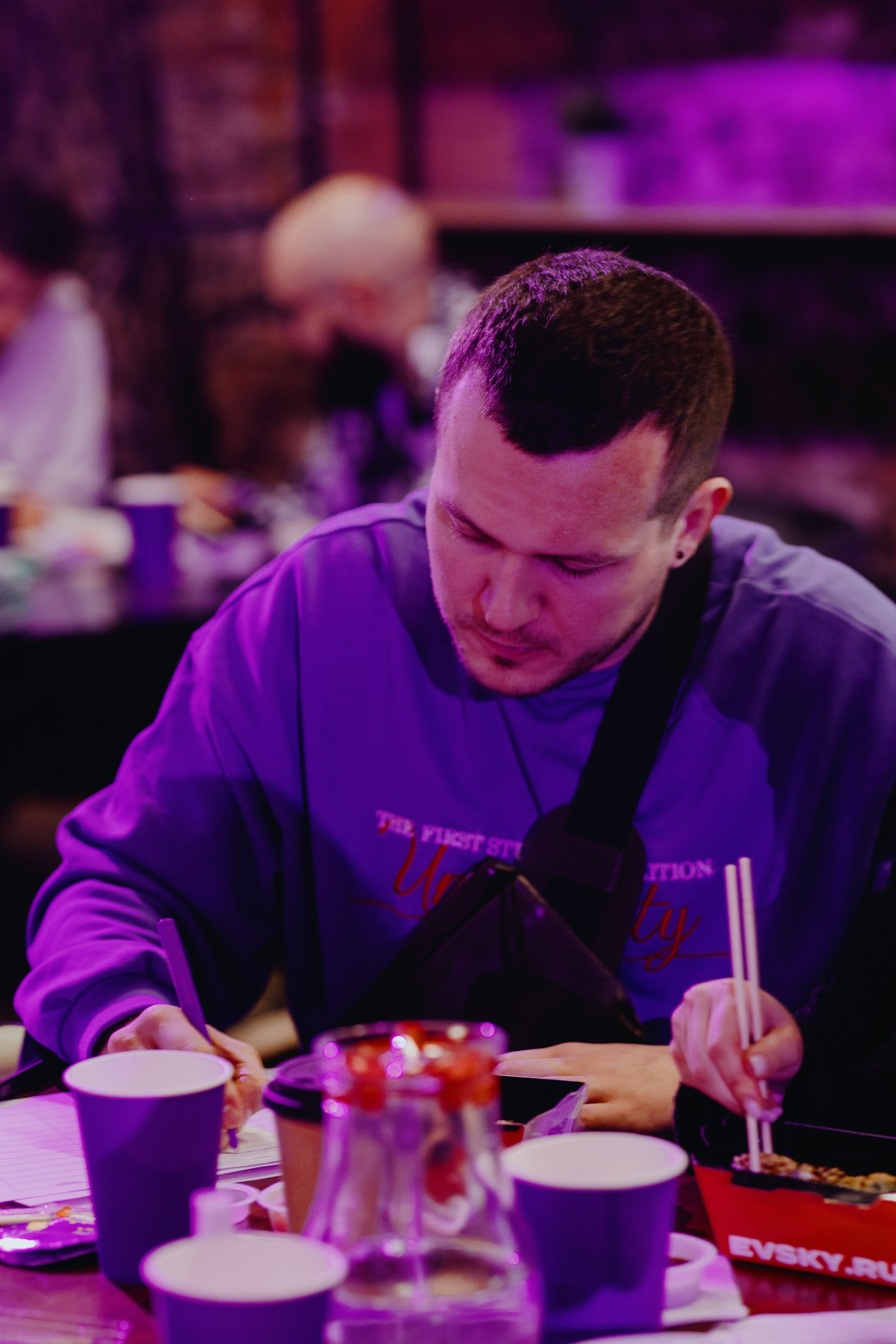 Дегустация. ДОСТАЕВСКИЙ. Фотограф Илья Чернов