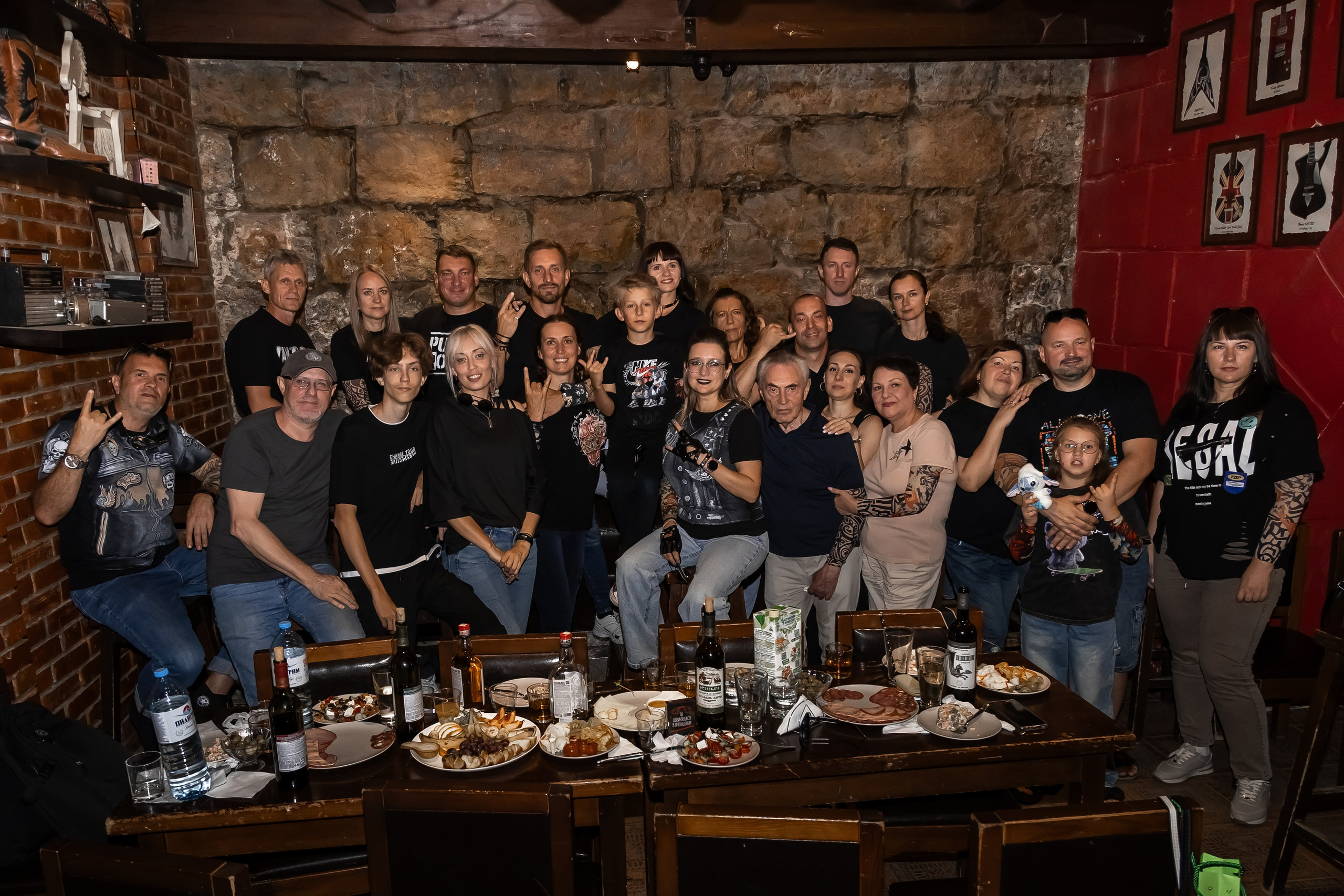 День Рождения Алексея в баре «Белая Лошадь». Фотограф в Волгограде Норченко Светлана