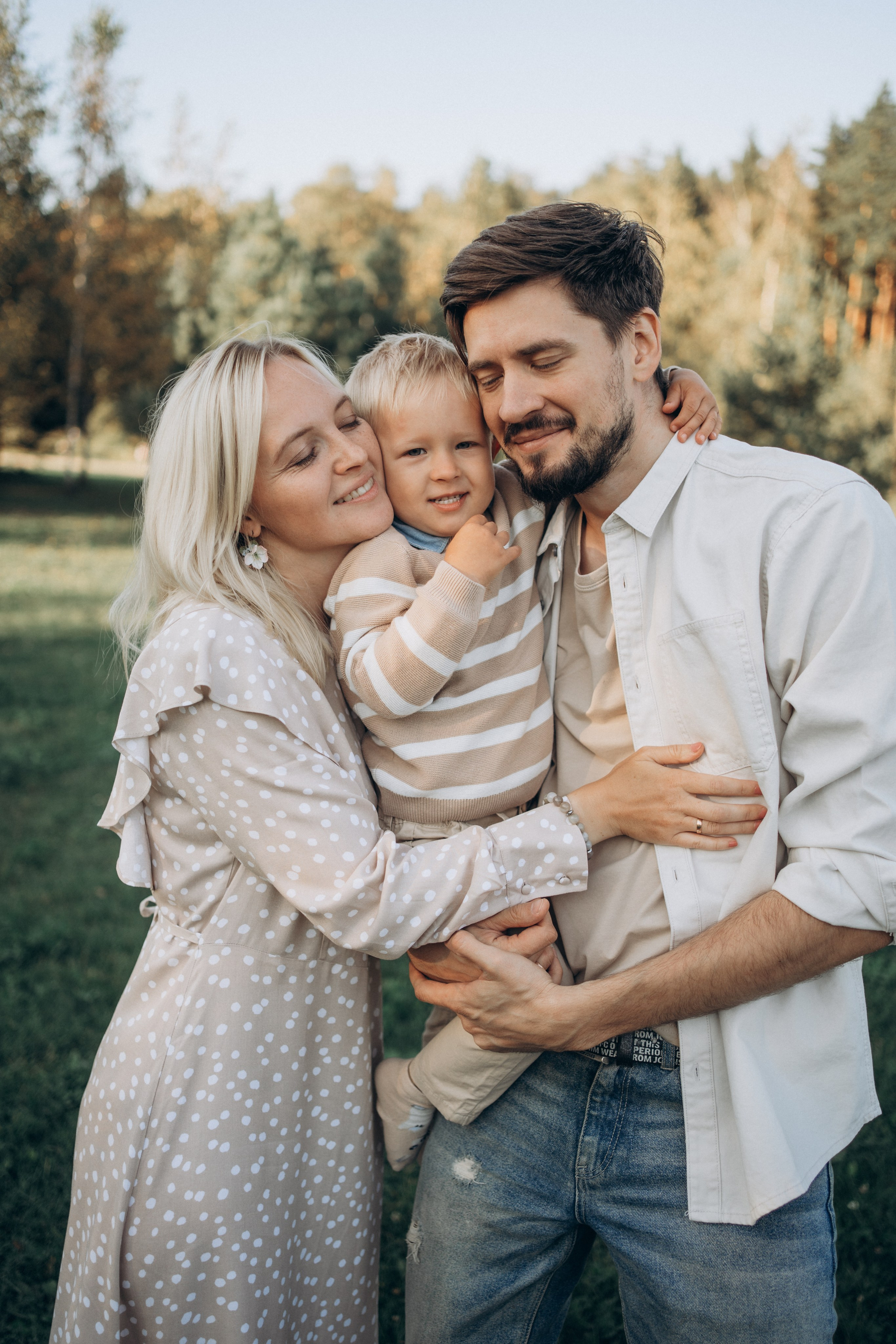 Прогулка в парке. Фотограф новорожденных и малышей до года в Москве Анастасия Соколова