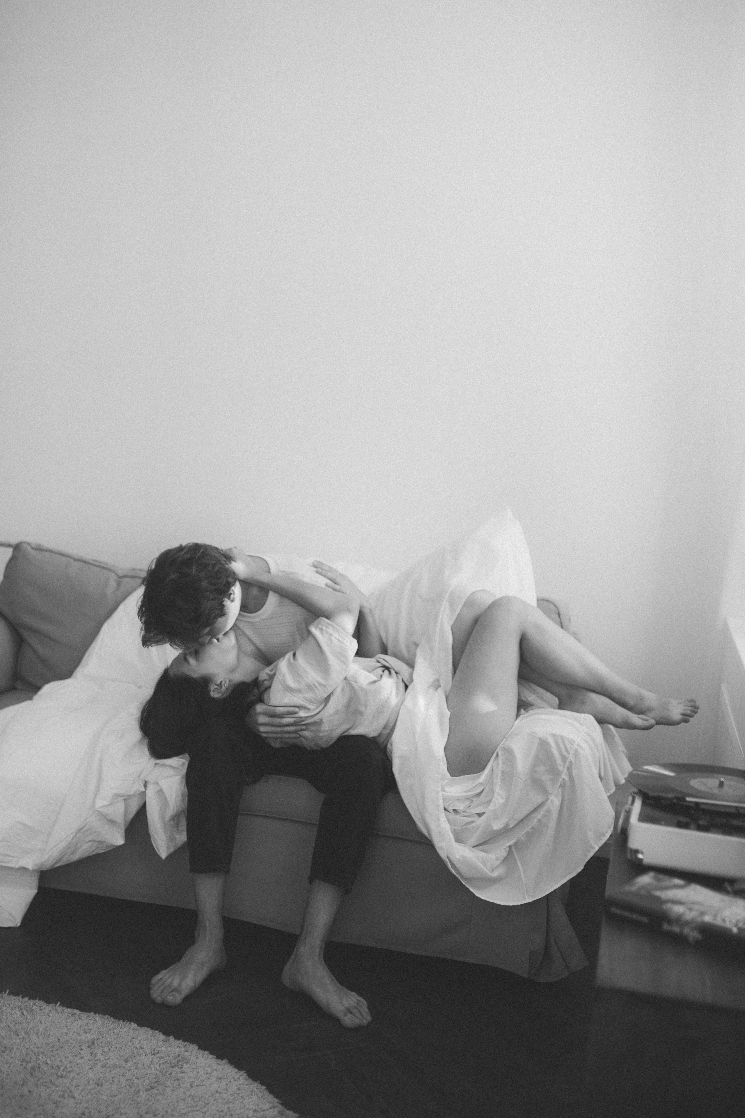 Артур и Гульназ в студии. Свадебный фотограф Казань