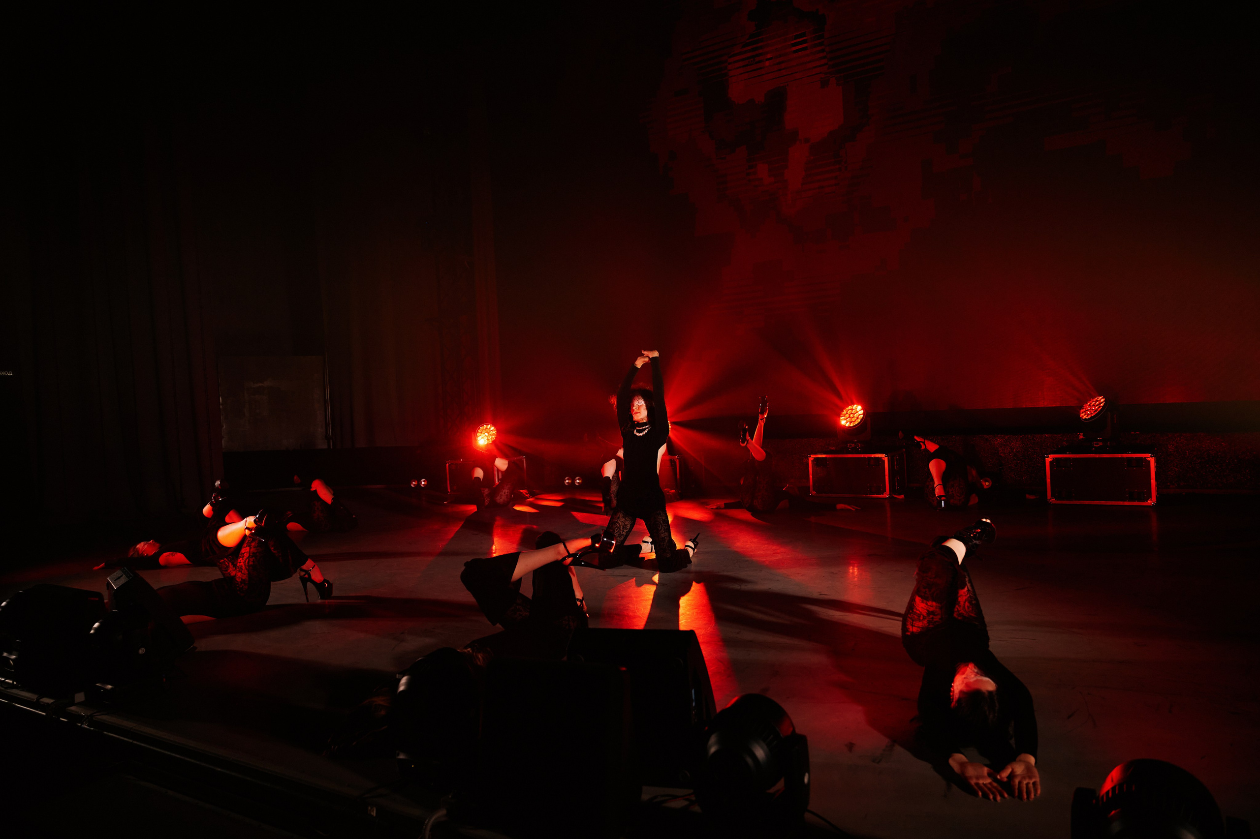 VIVA GLAM Отчетный концерт. Фотограф и видеограф в Кургане Леонид Корнильев