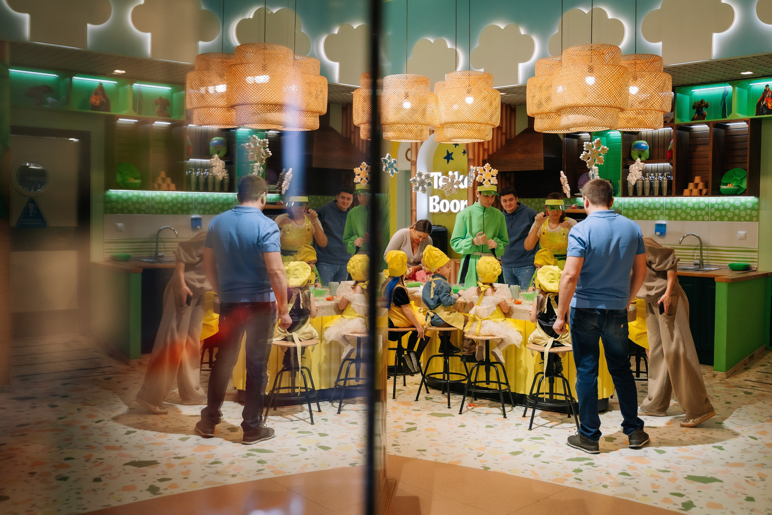 День рождения в Teikaboom Крокус Сити. Свадебный и семейный фотограф в Москве и МО Геннадий Туманцев