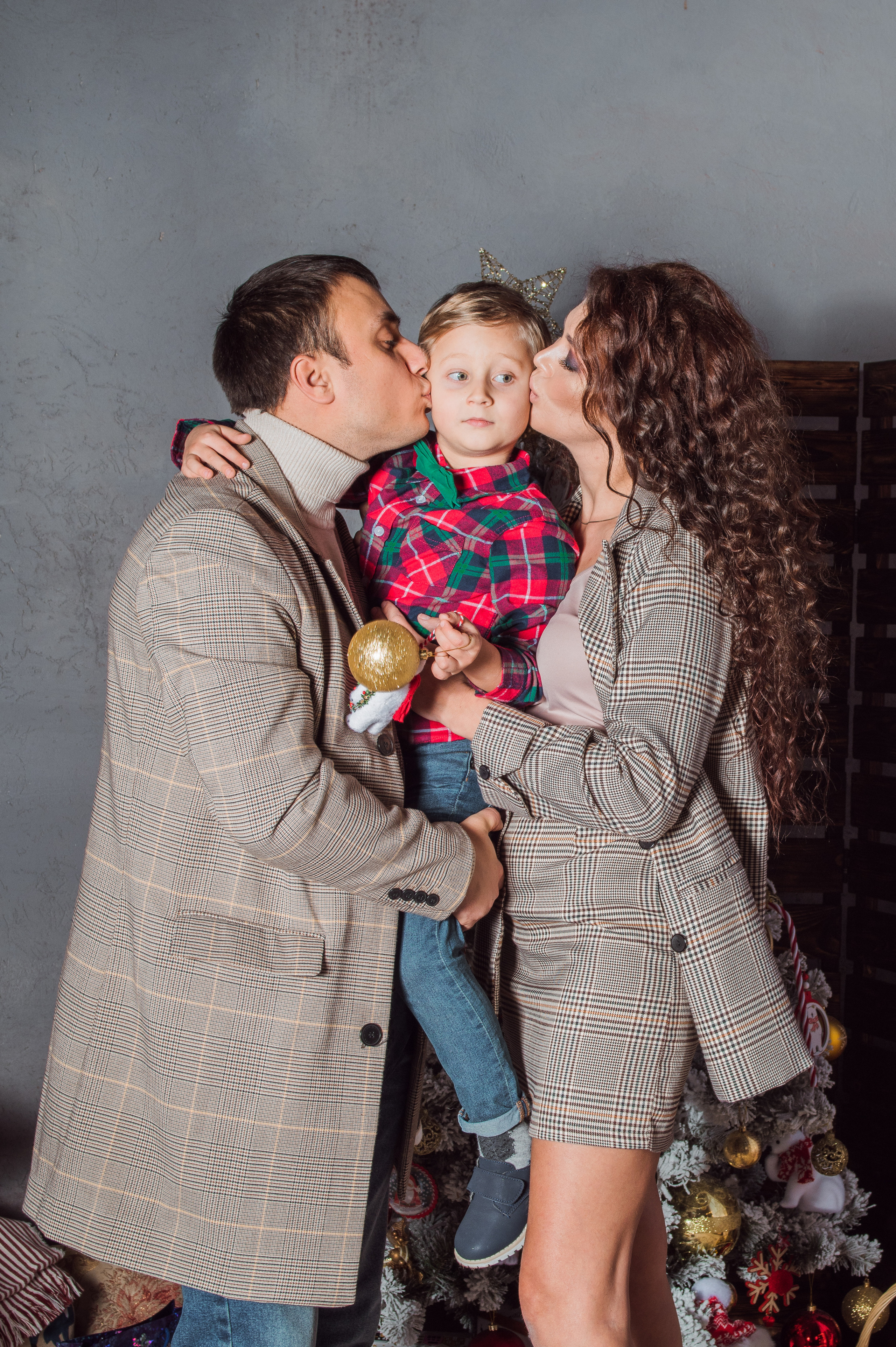 Семейные фотосессии. Свадебный и семейный фотограф в Ростове-на-Дону и Керчи Алина Захарцова