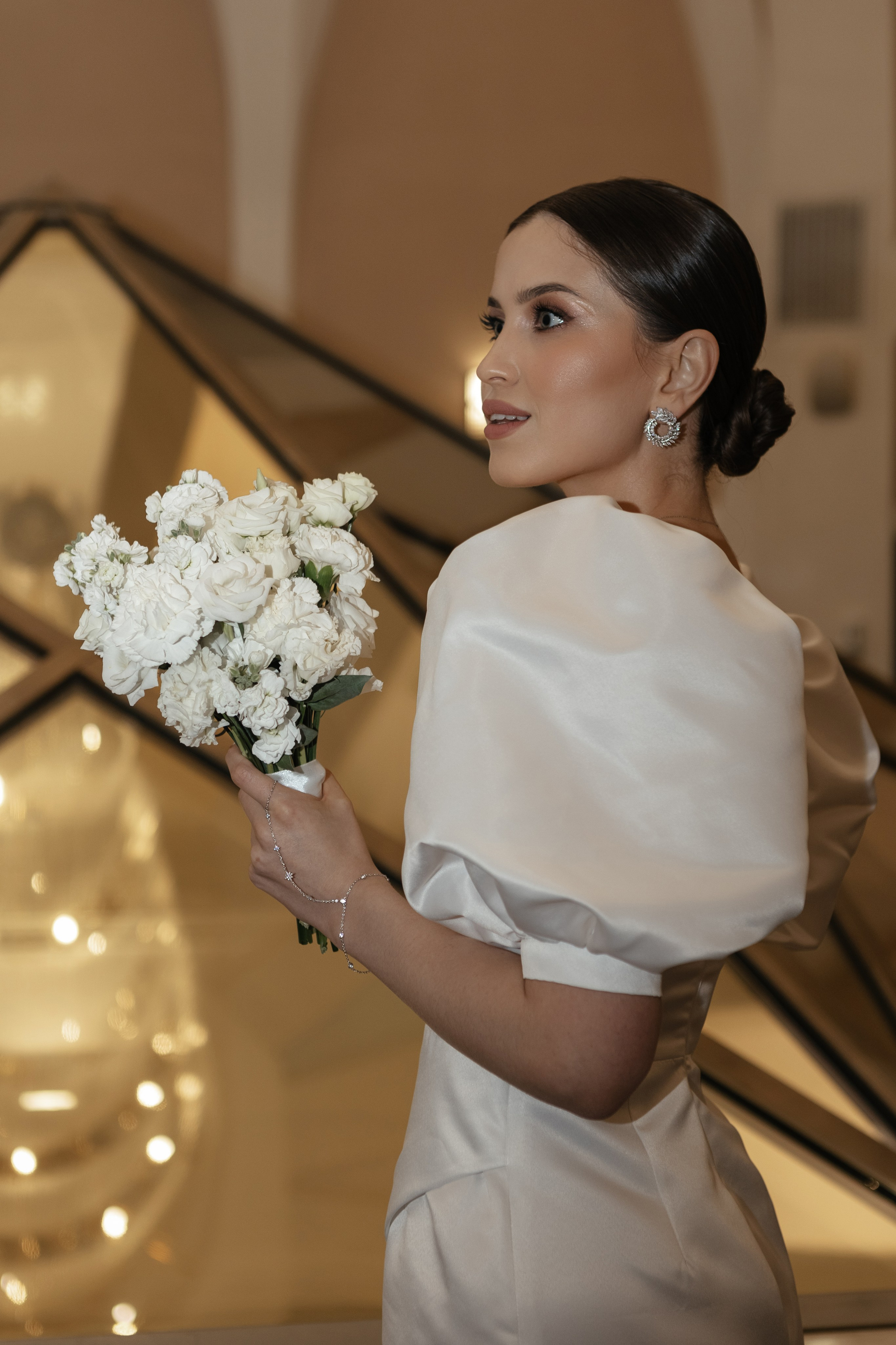 F & K. Главная