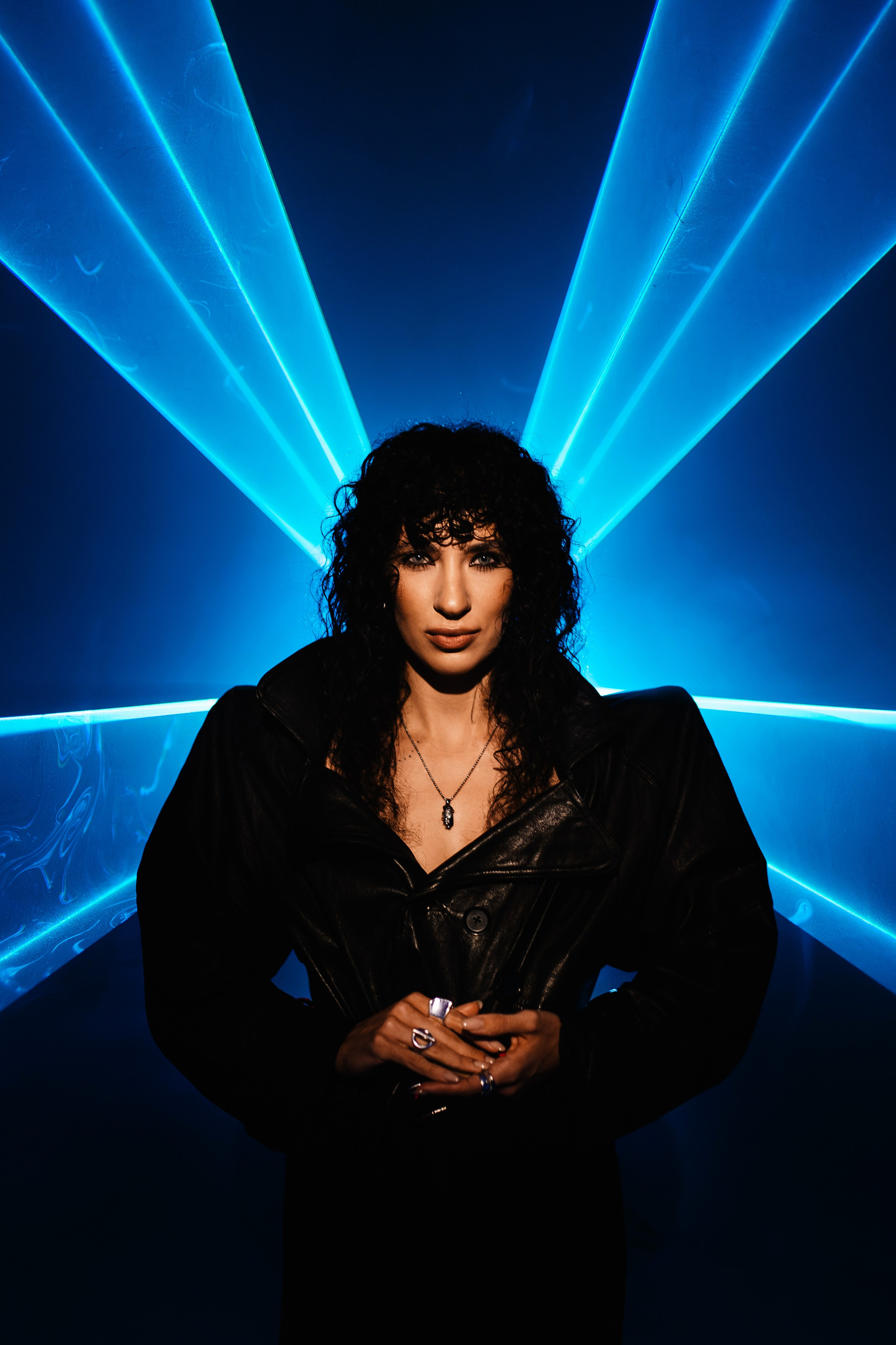 «LOOK FOR THE LIGHT»