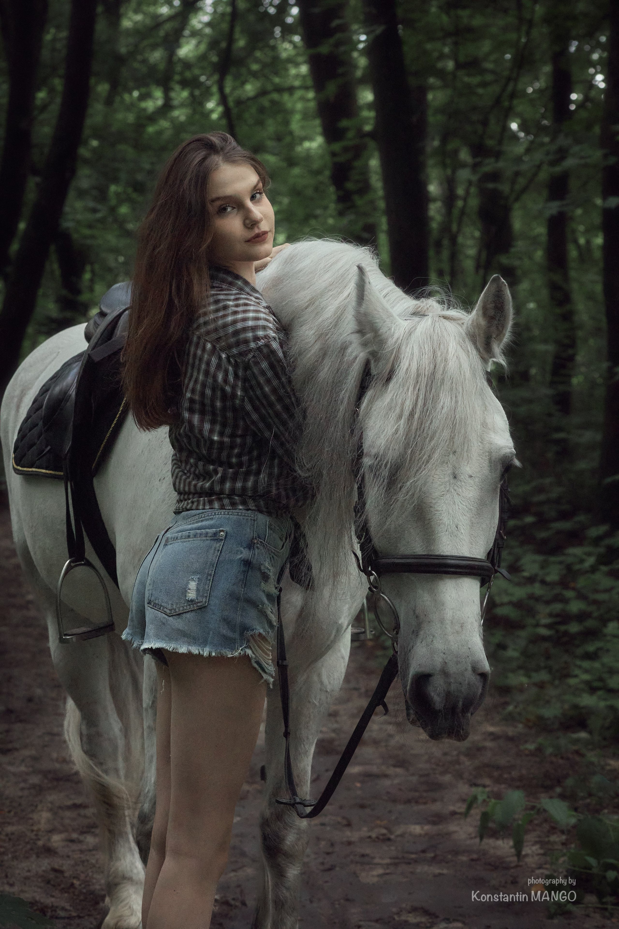 Фотопрогулка для Виктории и Полины на лошадях. Фотограф в Рязани. Свадьба, семейное фото, портрет. Константин Манго