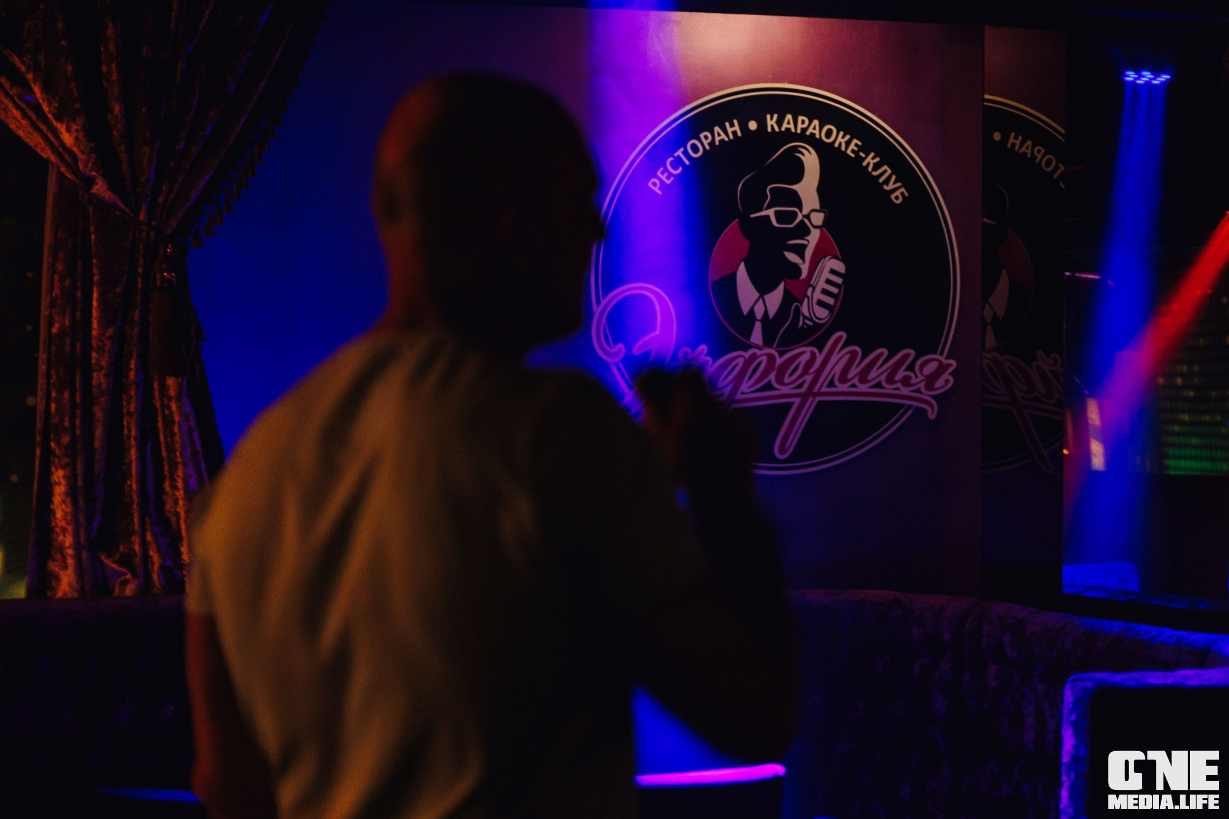Фоторепортаж из караоке-клуба Эйфория. One Media Life: фоторепортажи, фотоотчеты с мероприятий и заведений