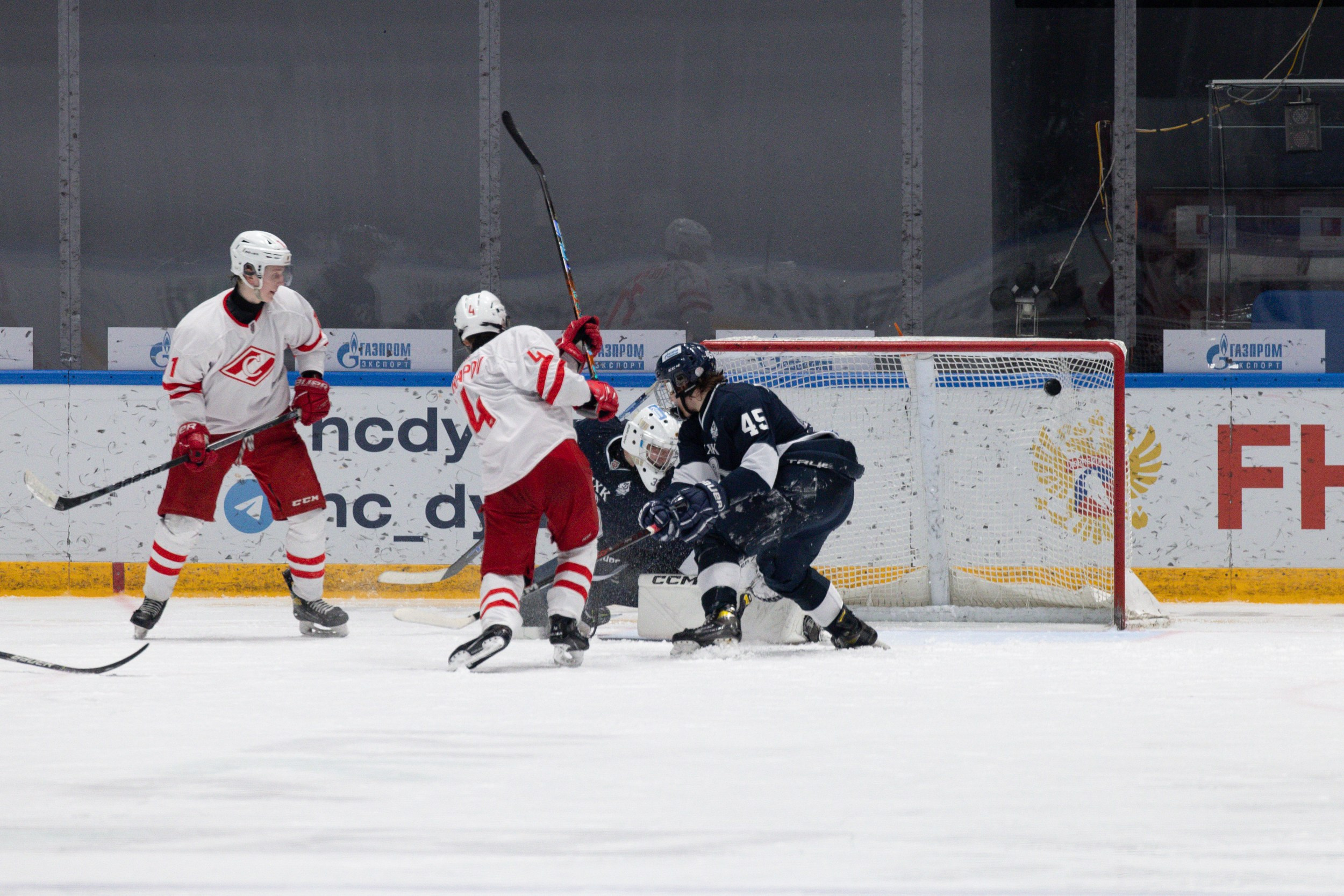 МХК Динамо — МХК Спартак. Фотограф Александр Заломаев