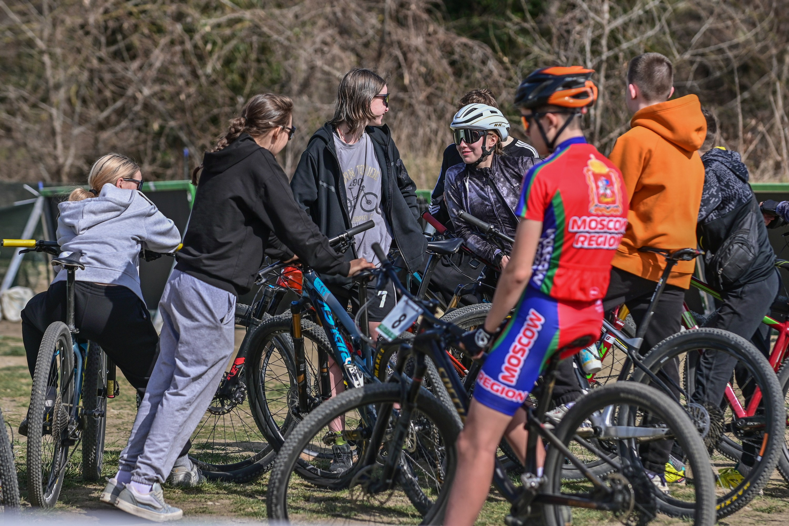 Маунтинбайк, кросс-кантри в Архипо-Осиповке 16 марта 2025. Спортивный фотограф, фотожурналист Павел Ларькин