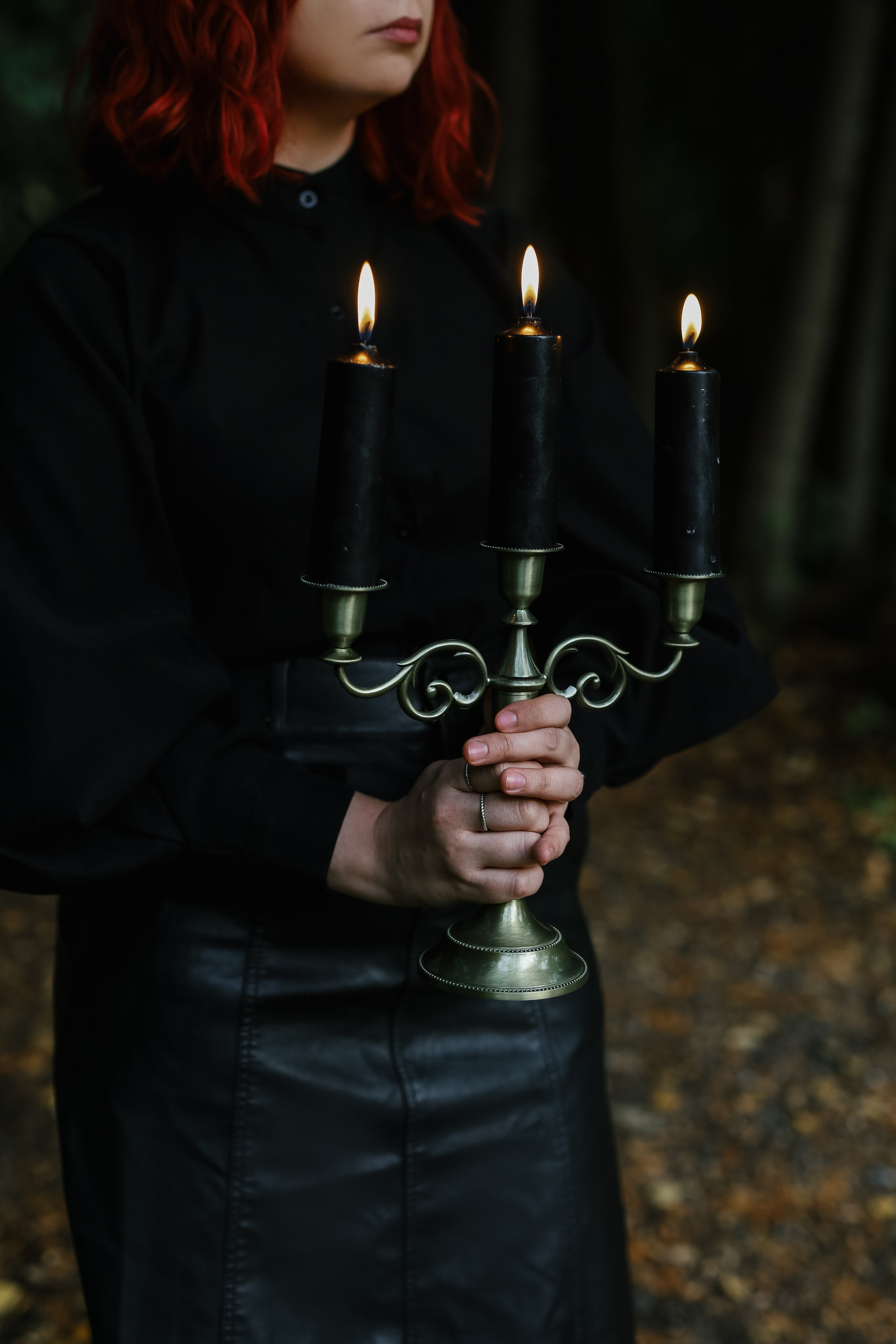 Контент для бренда духов «Мурчащий котел». Фотопродакшн продающего контента