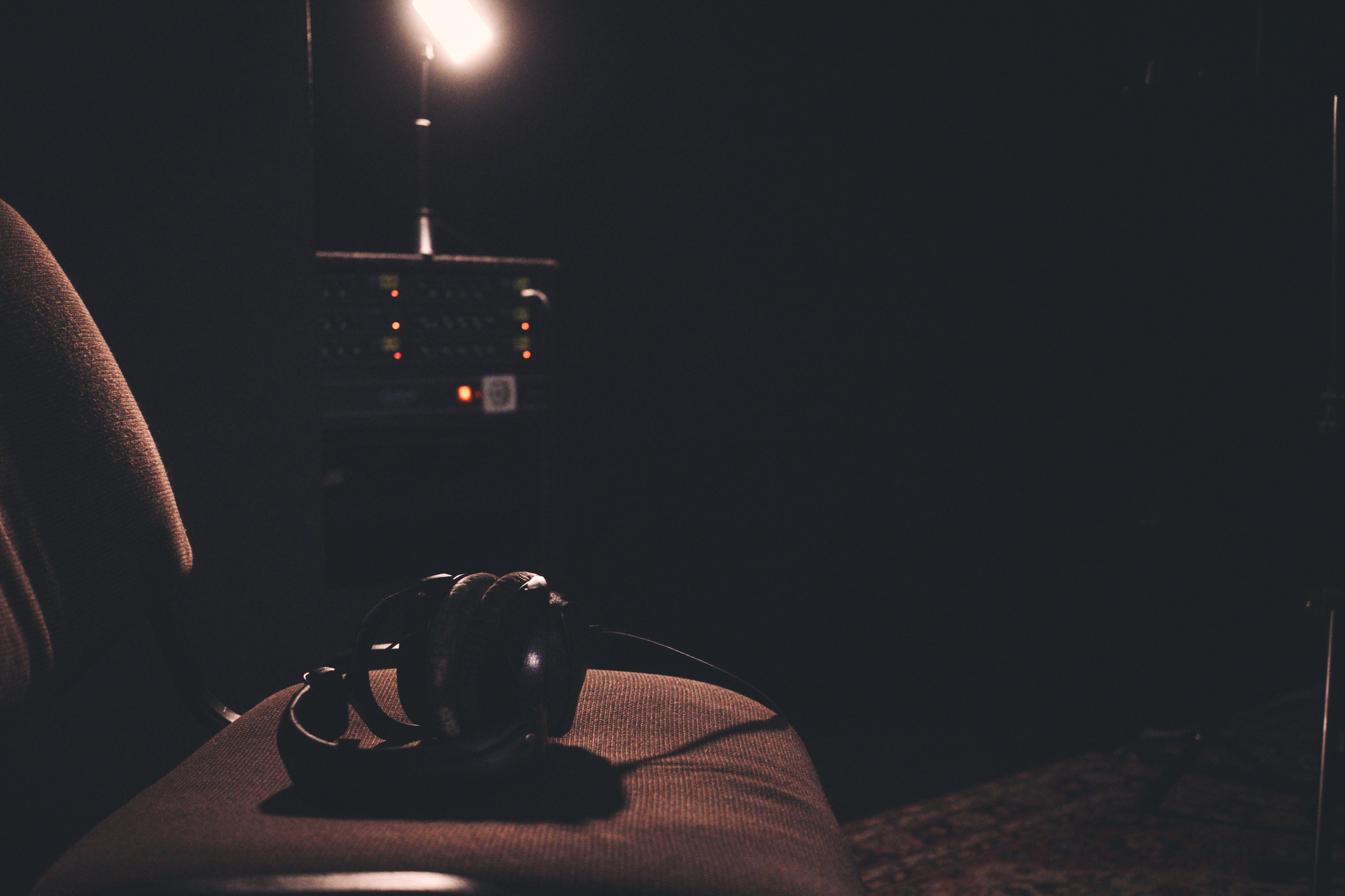 Голова Муэссы/Параметрика — Запись Ретроградного Меркурия. Фотография для артистов