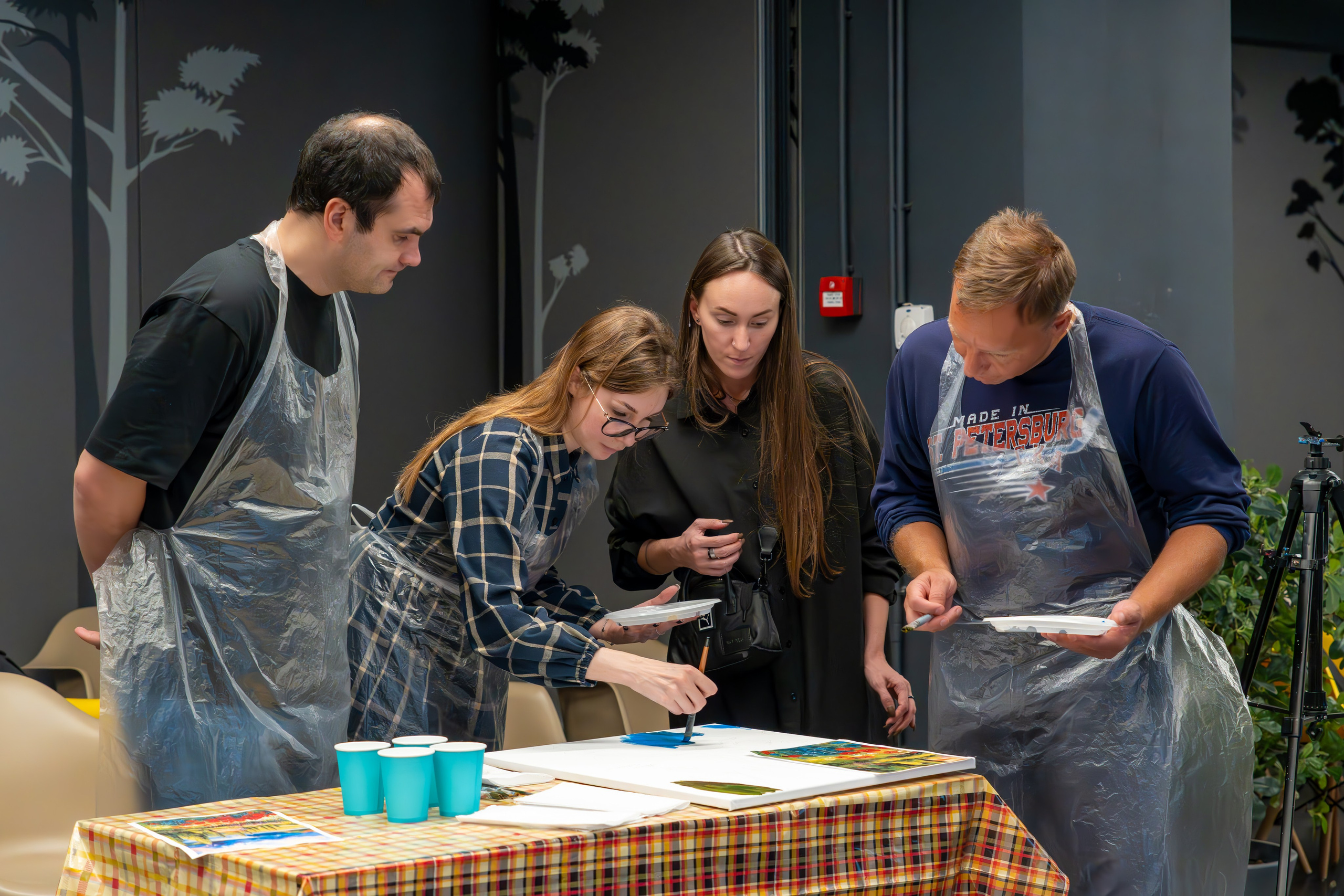 MICE мероприятие — мастер класс по акварели. Репортажный фотограф в Красной Поляне и Сочи Павлюченко Екатерина