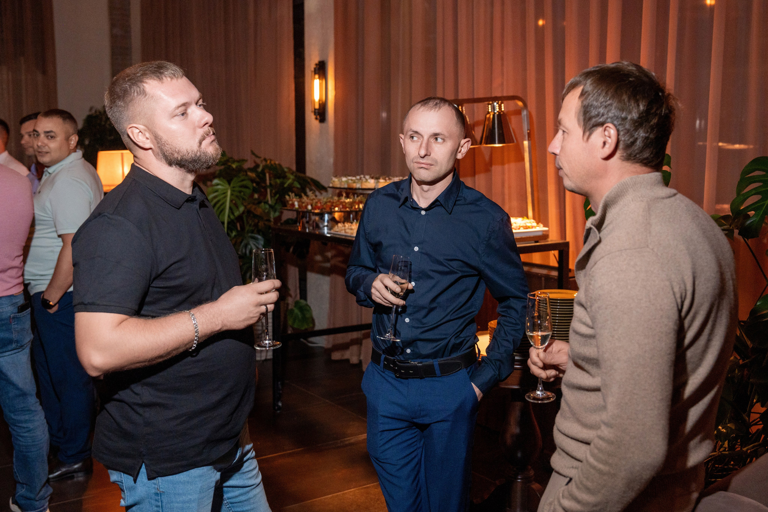 Гала-ужин для компании «Agregatka». Репортажный фотограф в Красной Поляне и Сочи Павлюченко Екатерина