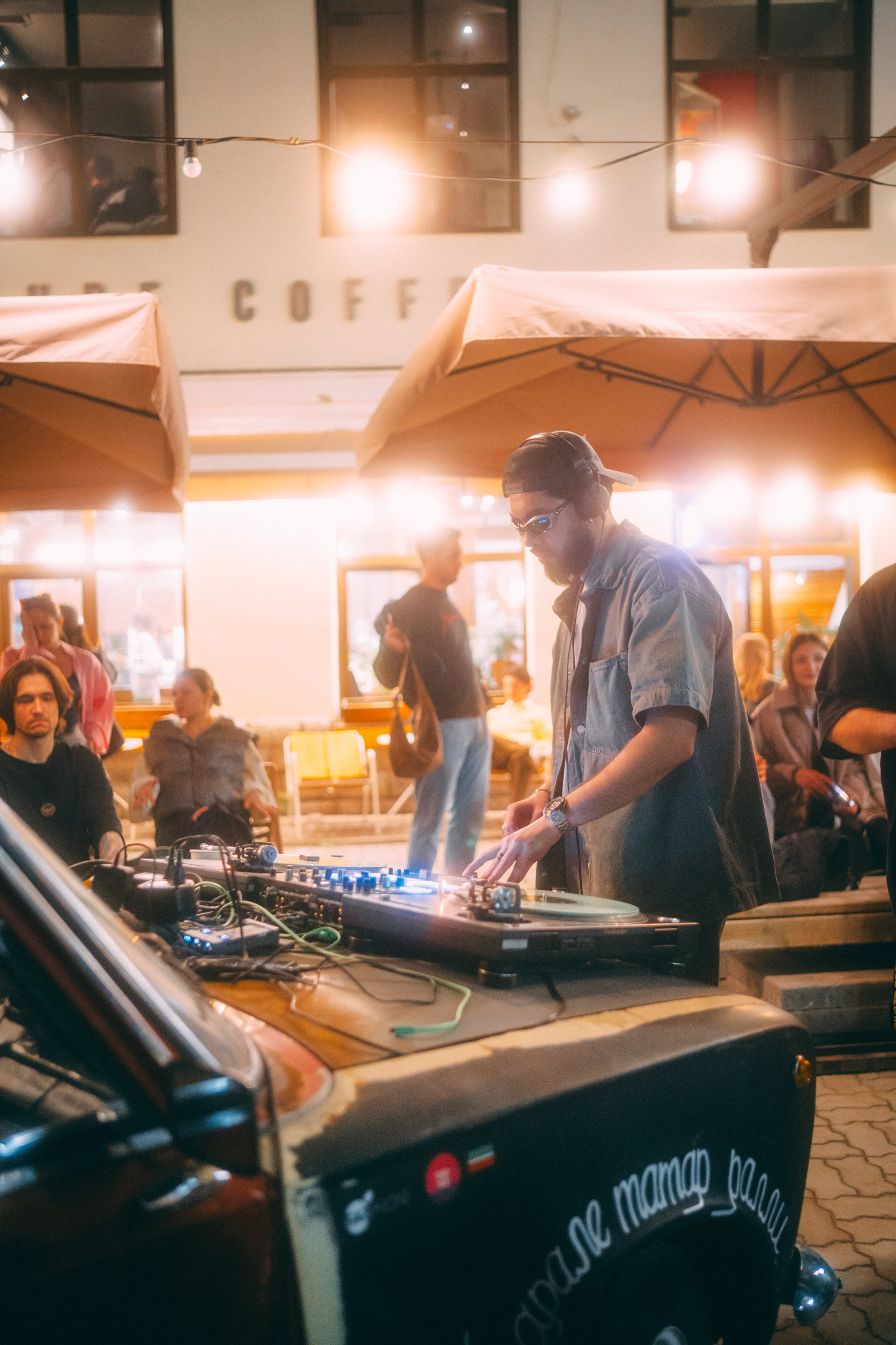 Cars & Coffee Season Opening 2025. Felixtones