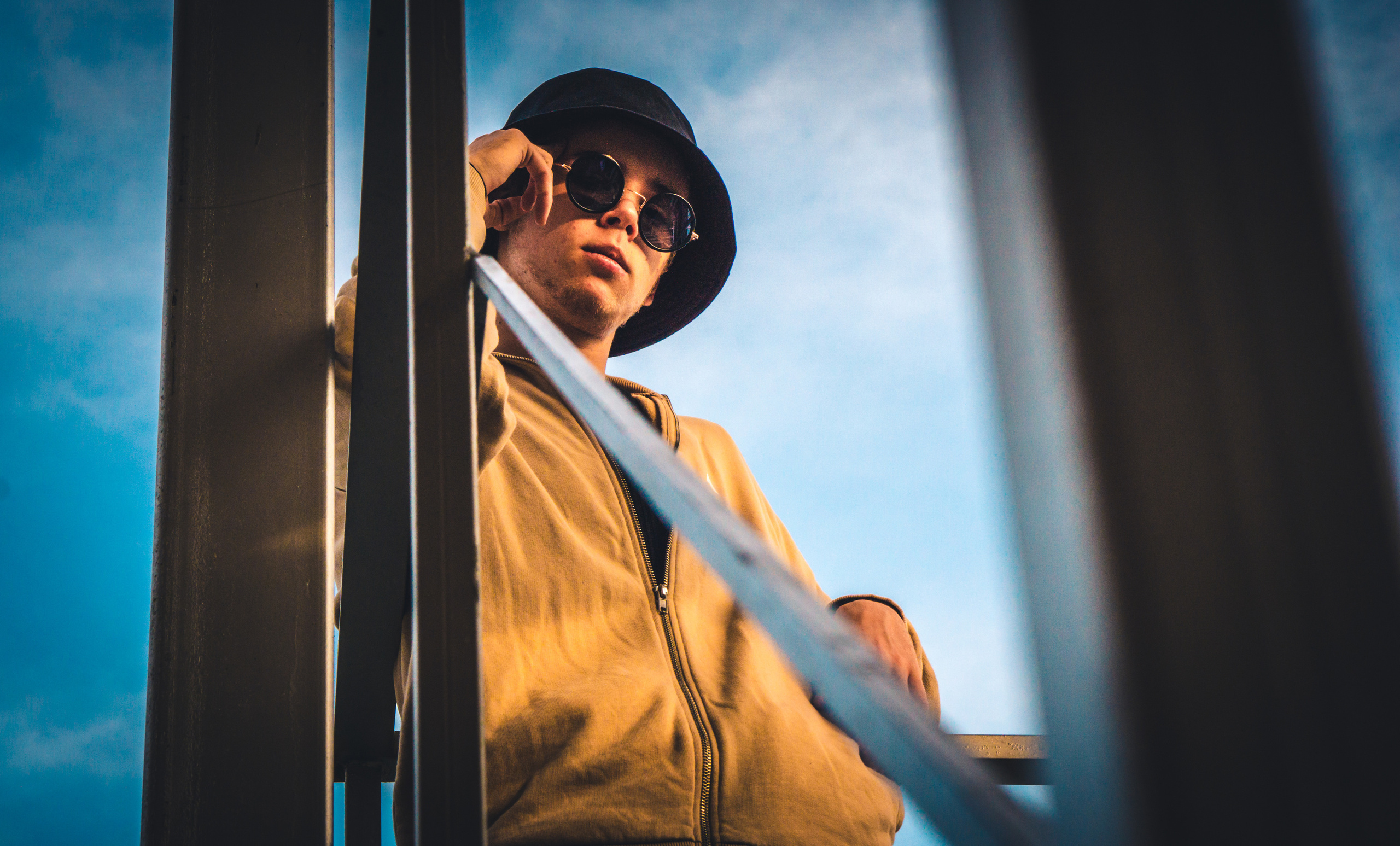 Уличные портреты. Эдуард Сигорский — портретный фотограф в Санкт-Петербурге