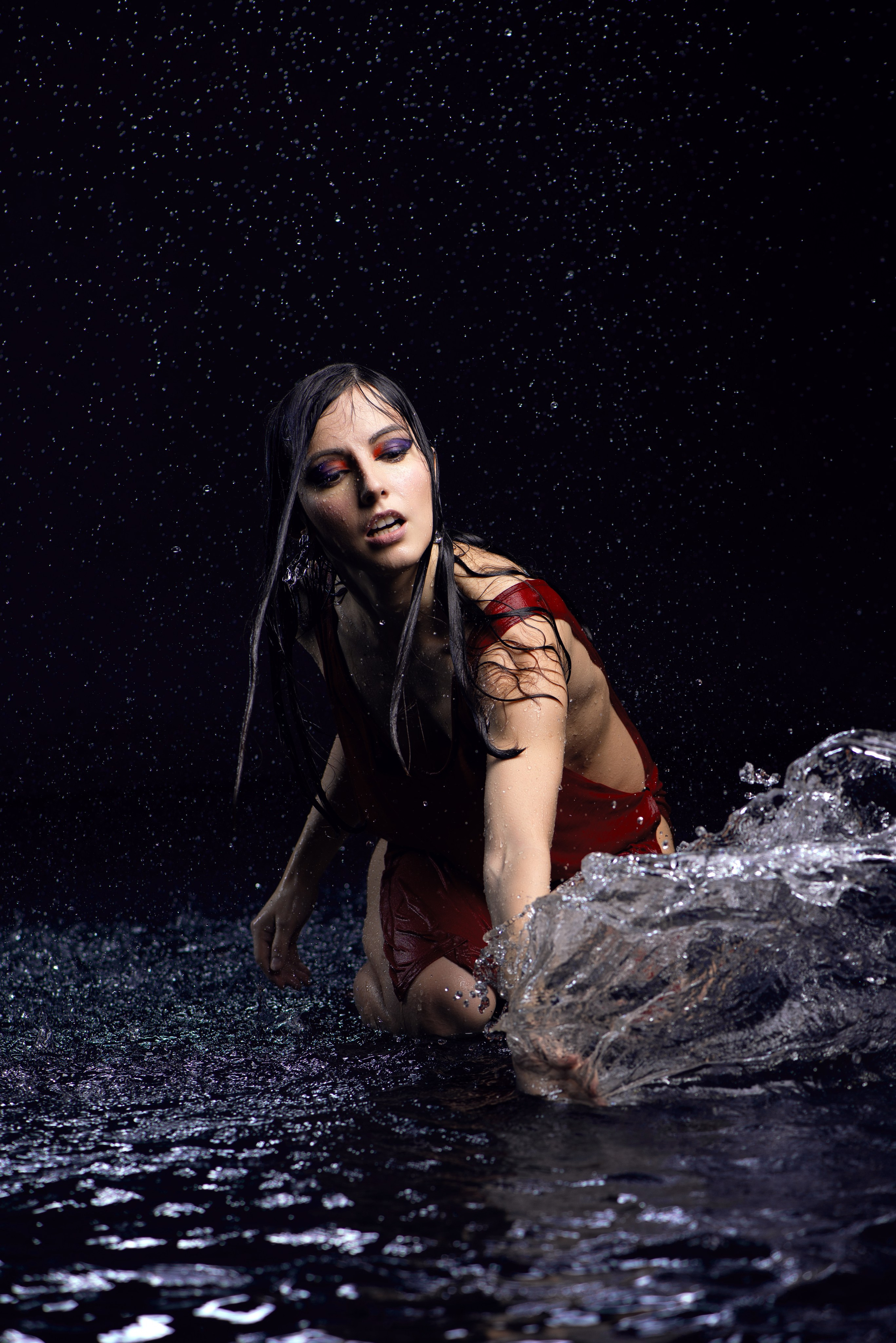 Аквафотосессия в Питере, фотосессия с водой в Санкт-Петербурге. Гармония и детали в фотографии Фото продакшен