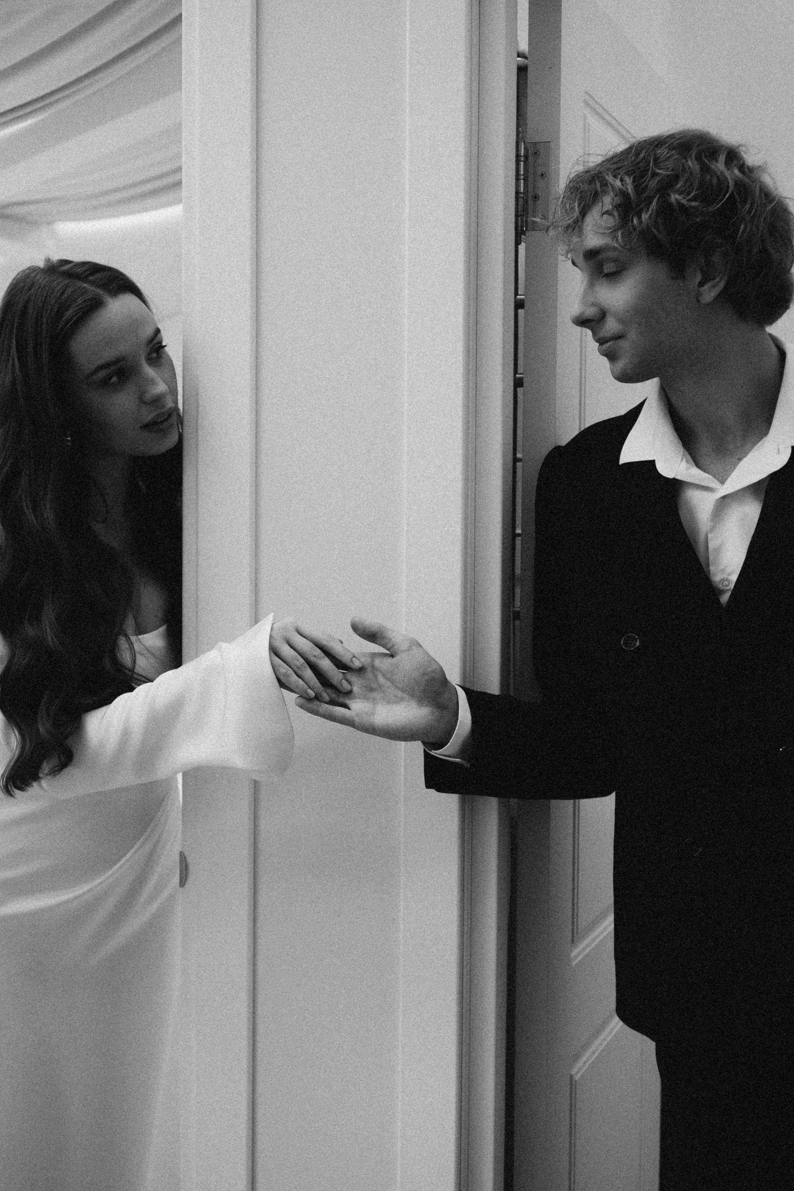 СВАДЕБНАЯ СЬЕМКА В ОТЕЛЕ. СБОРЫ ЖЕНИХА И НЕВЕСТЫ И ТАКЖЕ ТОР И ПОДГОТОВКА К ПРОГУЛКЕ. Профессиональный фотограф, Санкт-Петербург — Виктория Богомолова