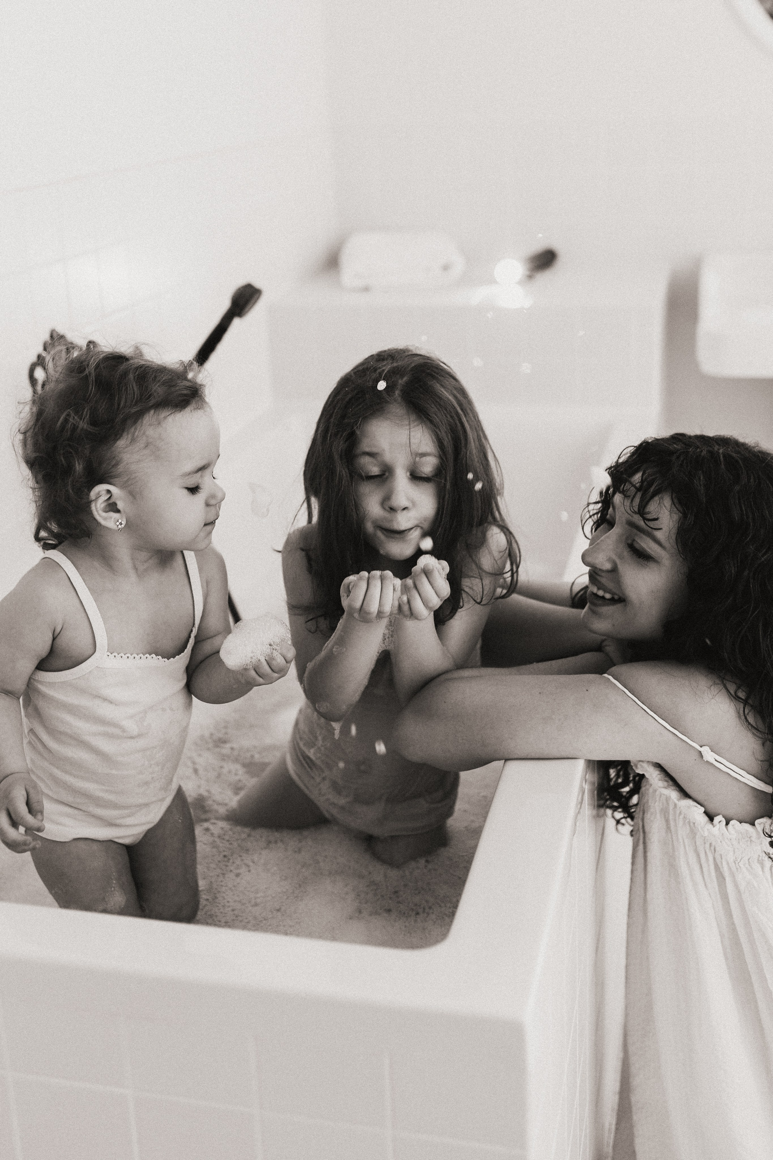 Лера Ксюша и Вика. Семейный фотограф в Новороссийске и Анапе Александра Яковлева