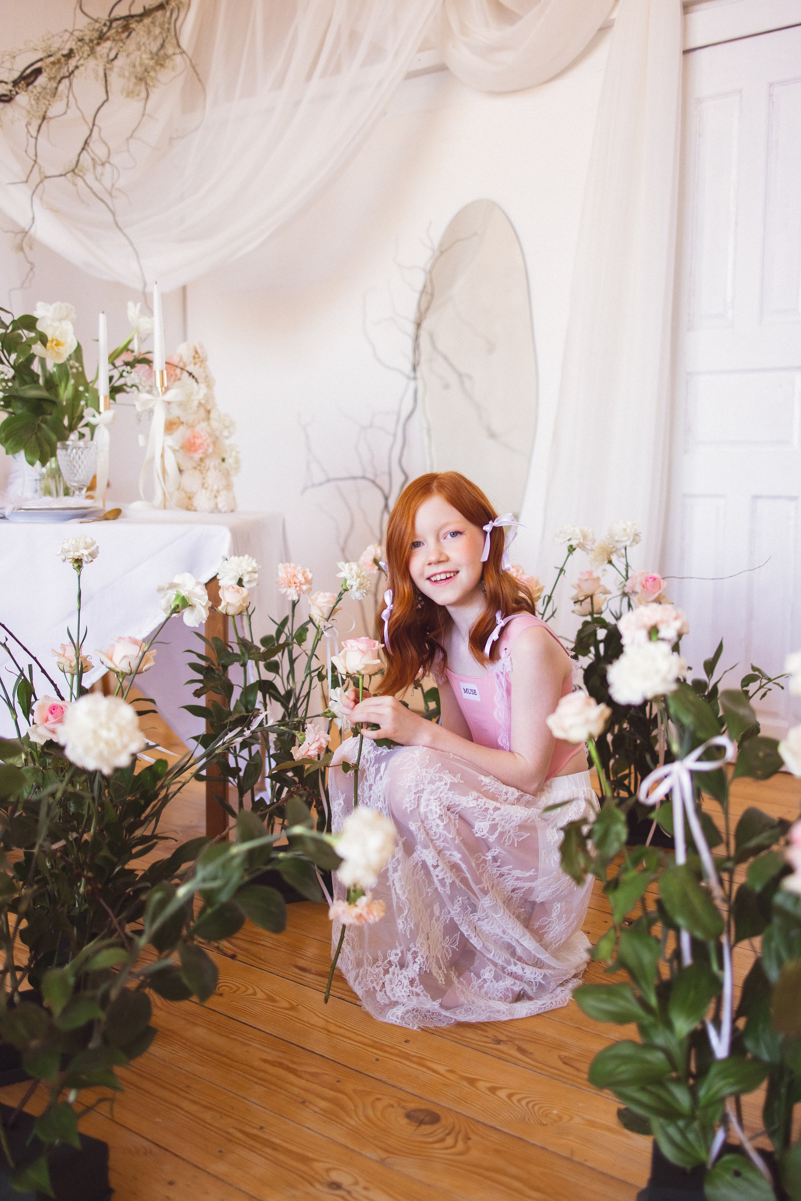 Фотосессия с живыми цветами в фотостудии г. Краснодар. Семейный и детский фотограф в Краснодаре Анна Трашкова