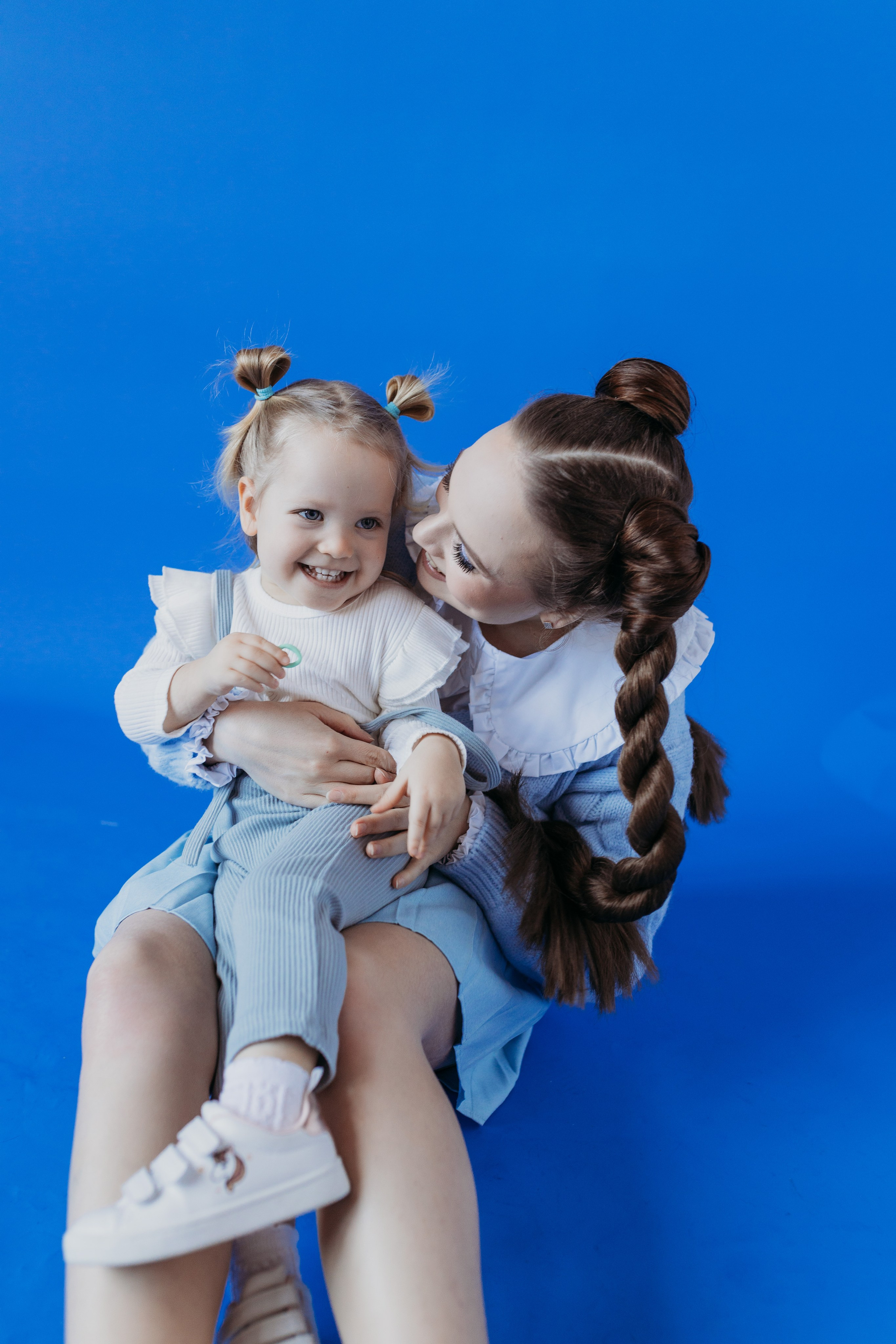 Семейная съемка в студии. Семейный и детский фотограф в Санкт-Петербурге Авдошова Надежда