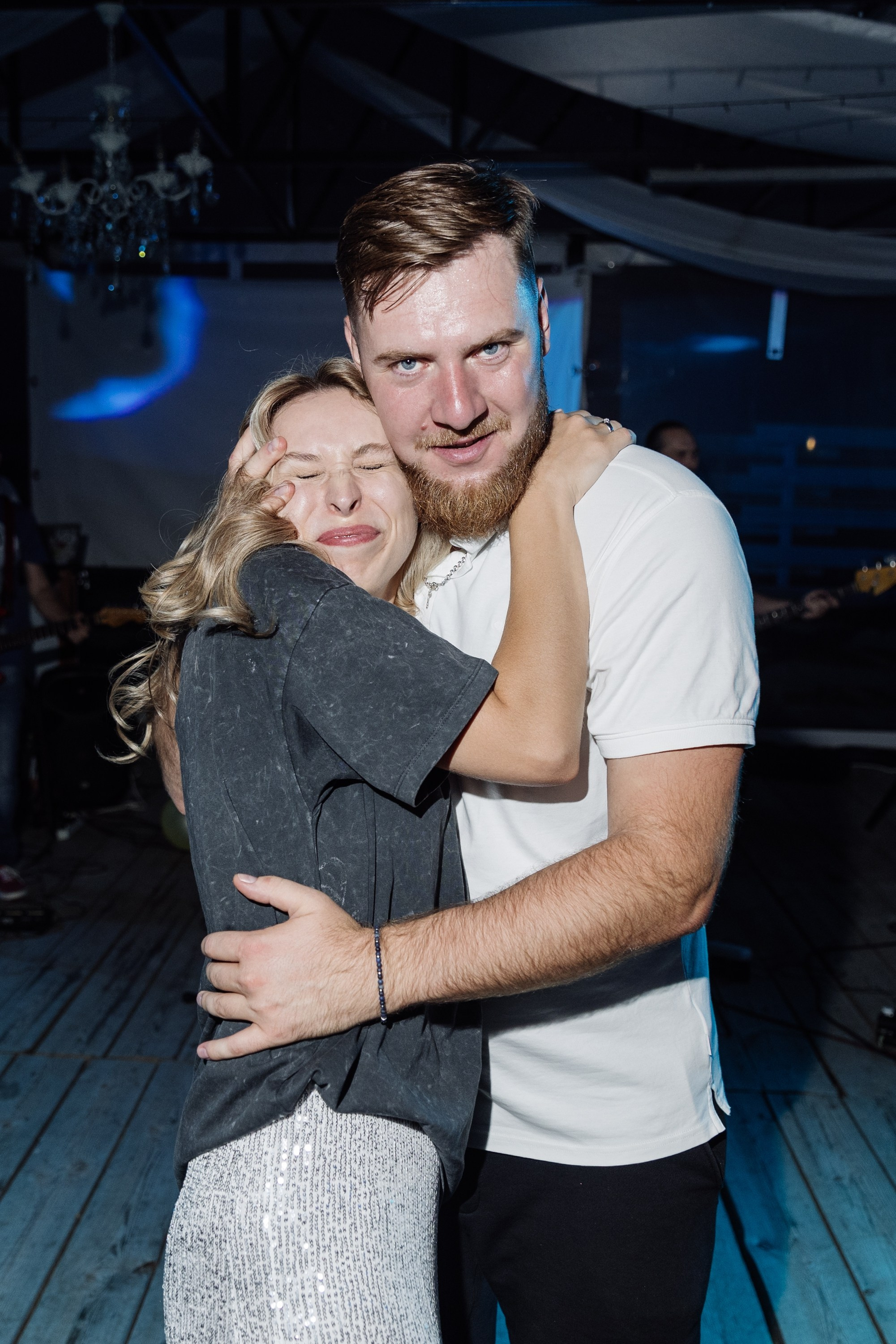 Свадебный костюм Камчатка, свадебный костюм Петропавловск-Камчатский, свадебный костюм Елизово, свадебный костюм в Вилючинске, купить свадебный костюм на Камчатке 