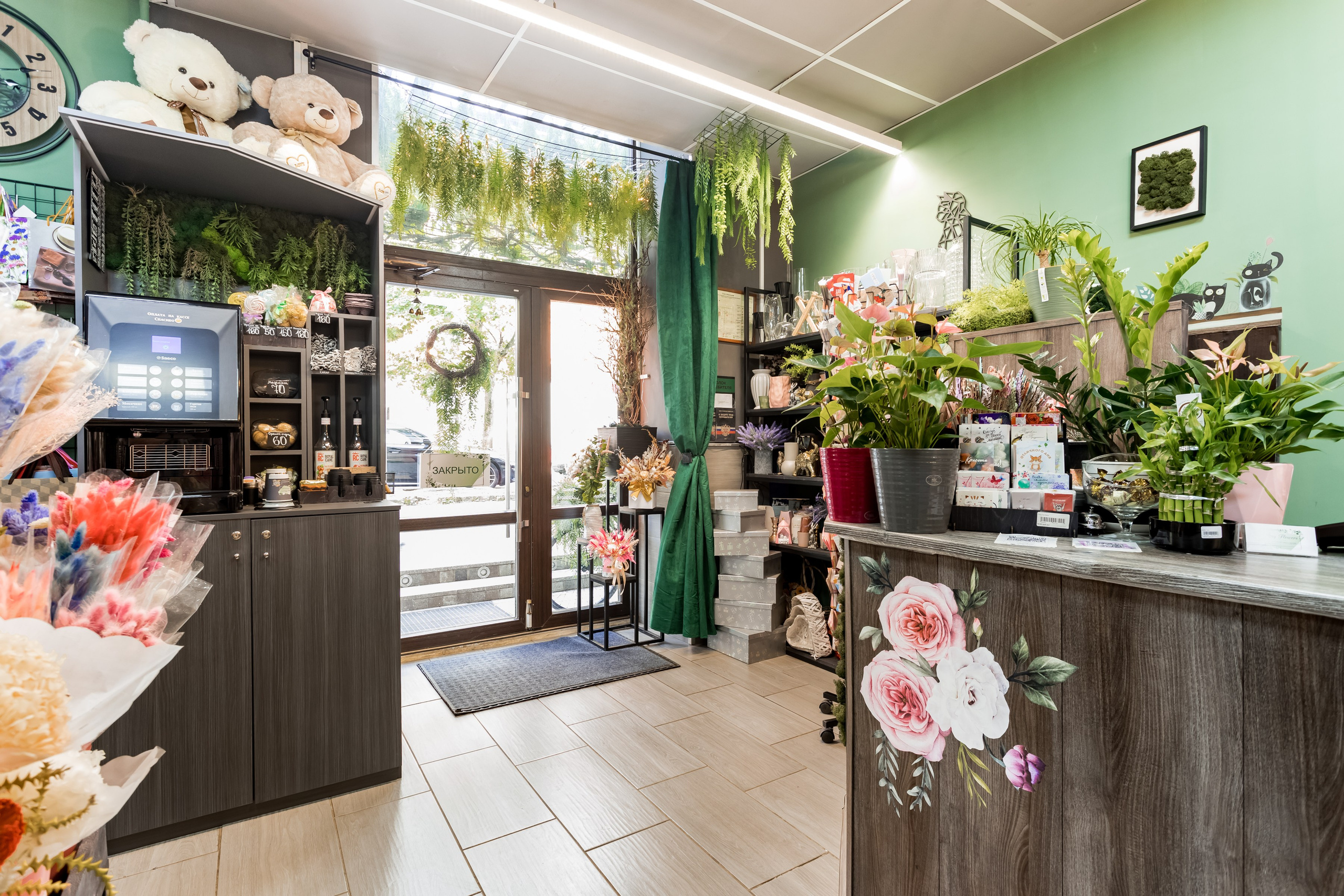 Цветочный магазин Any Flowers. Интерьеры, Контент, Портреты | Фотограф в Москве Дани Терно