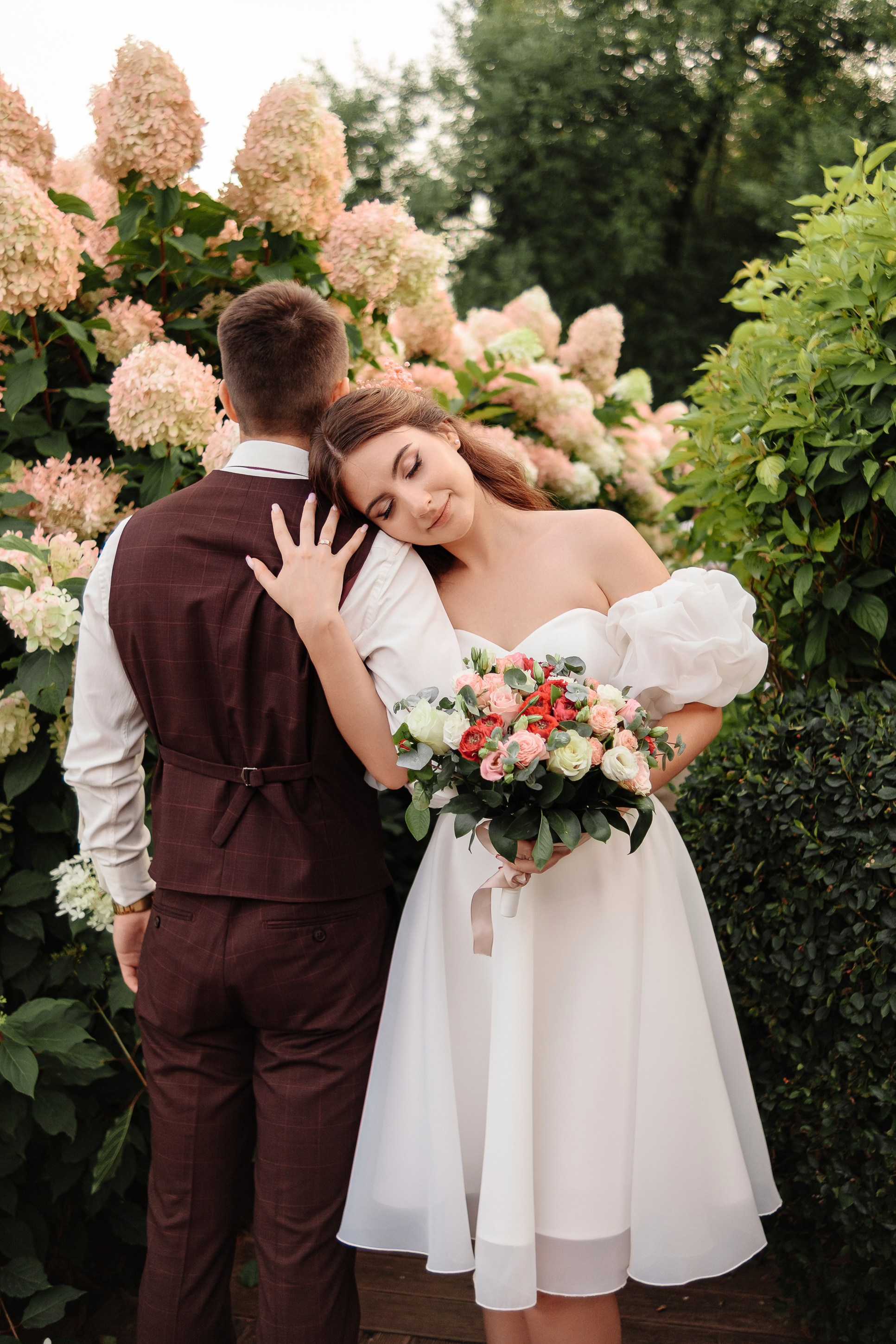 Elegance in Every Frame: Wedding Day Memories