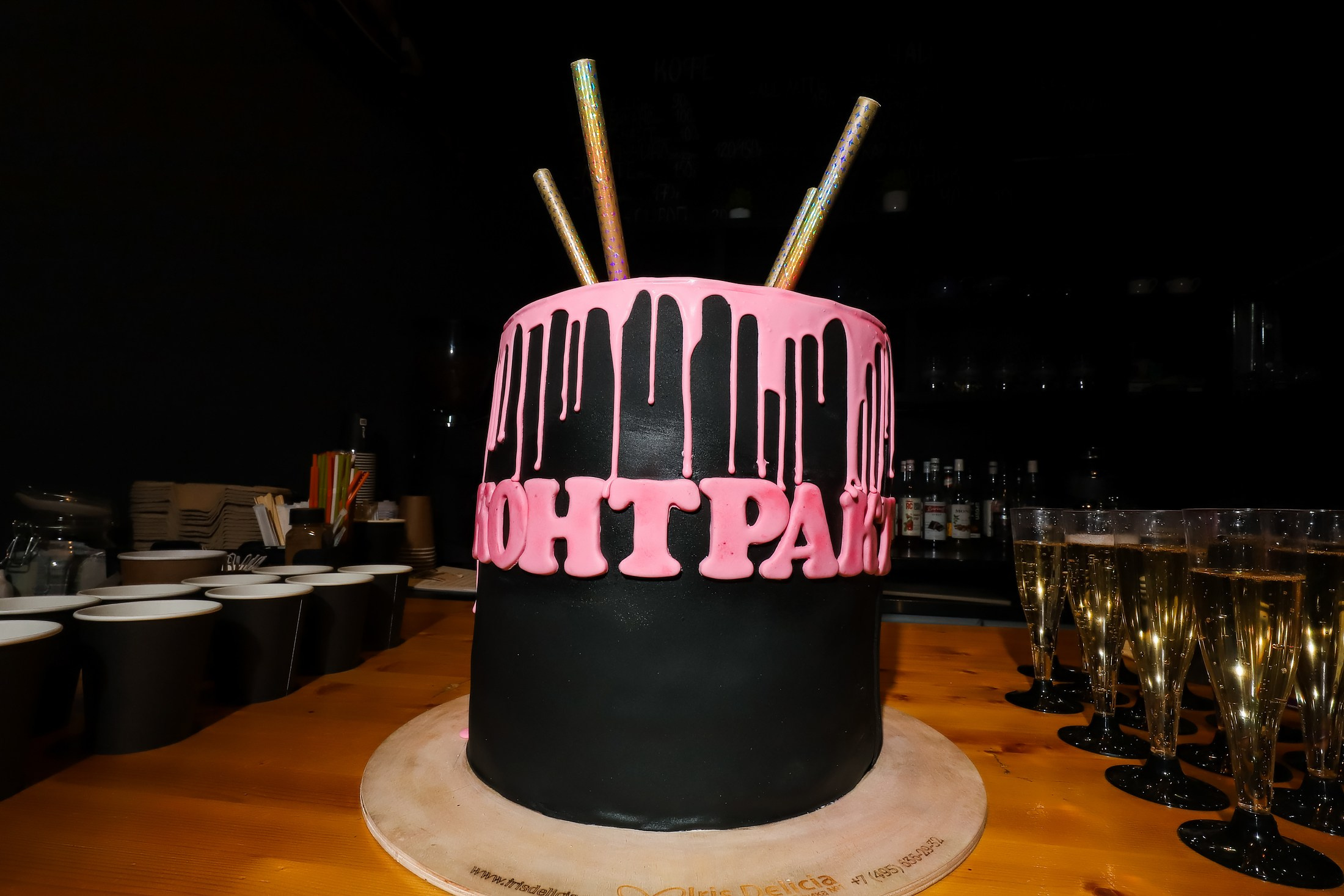 Бьюти контракт. Репортажный и fashion фотограф в Москве Сергей Бардин