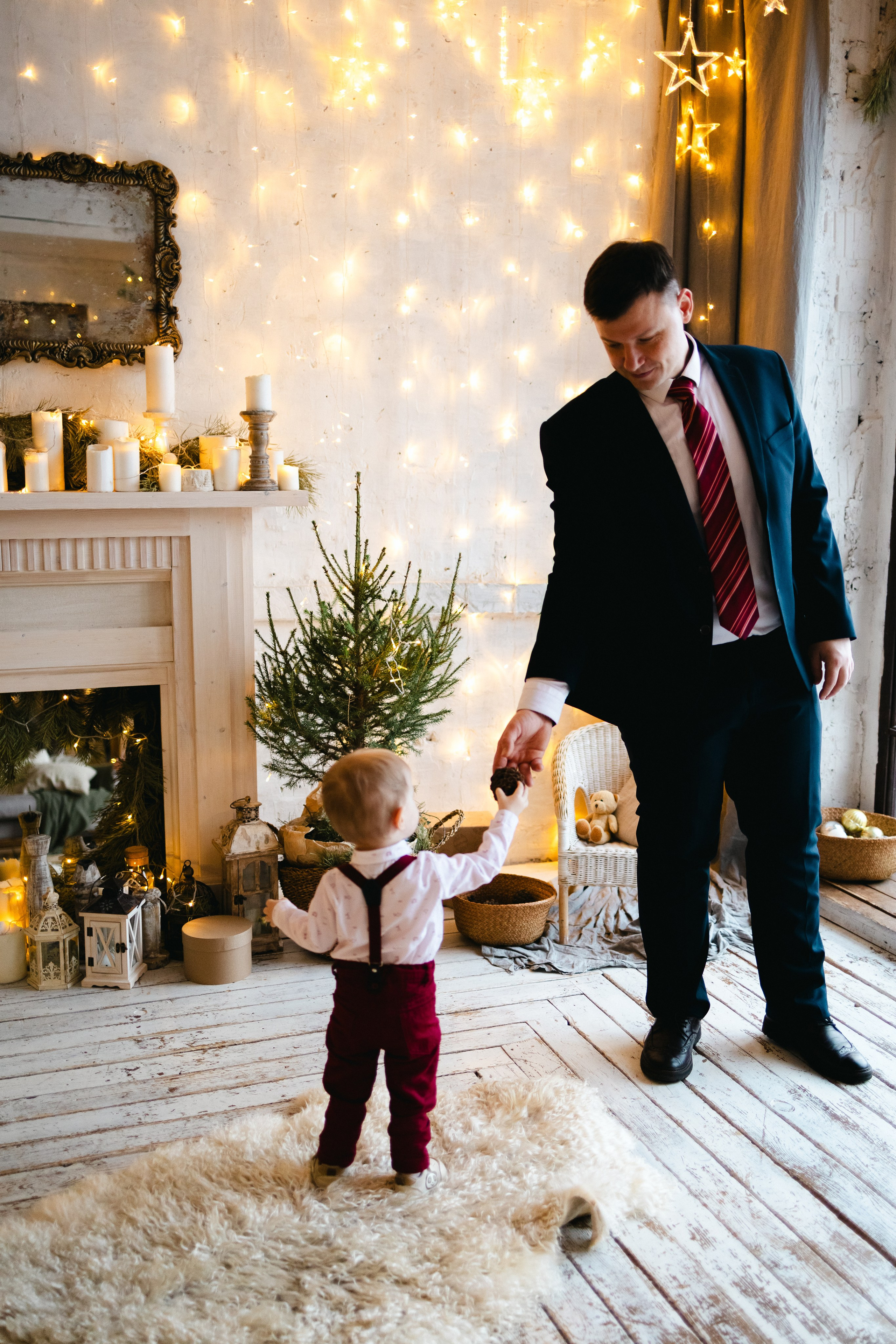 Новогодняя семейная с малышом. Семейный фотограф г. Тюмень