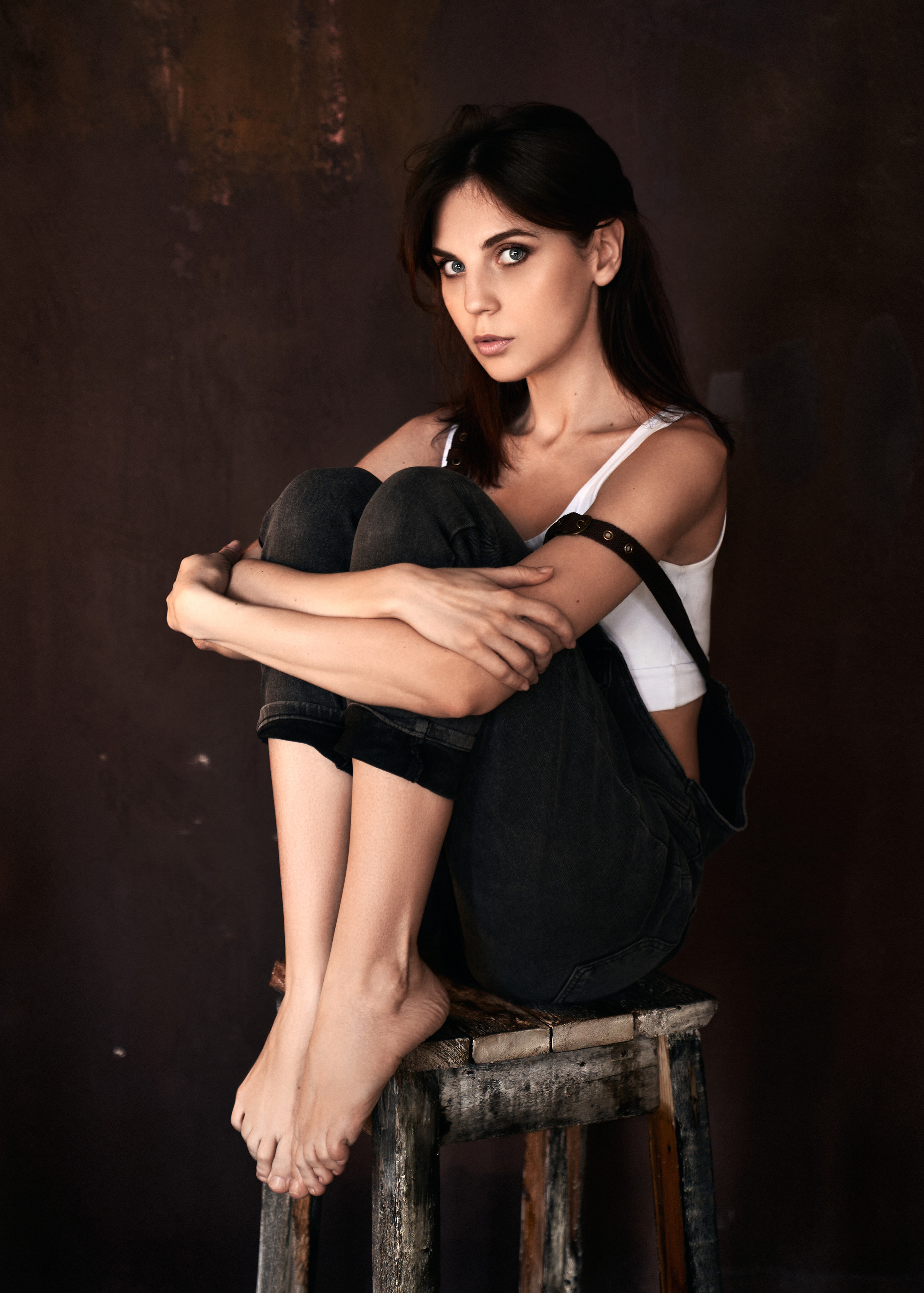 Эмоциональный женский портрет в арт-пространстве — авторская фотосессия, Санкт-Петербург. Сергей Горшенин — профессиональный фотограф