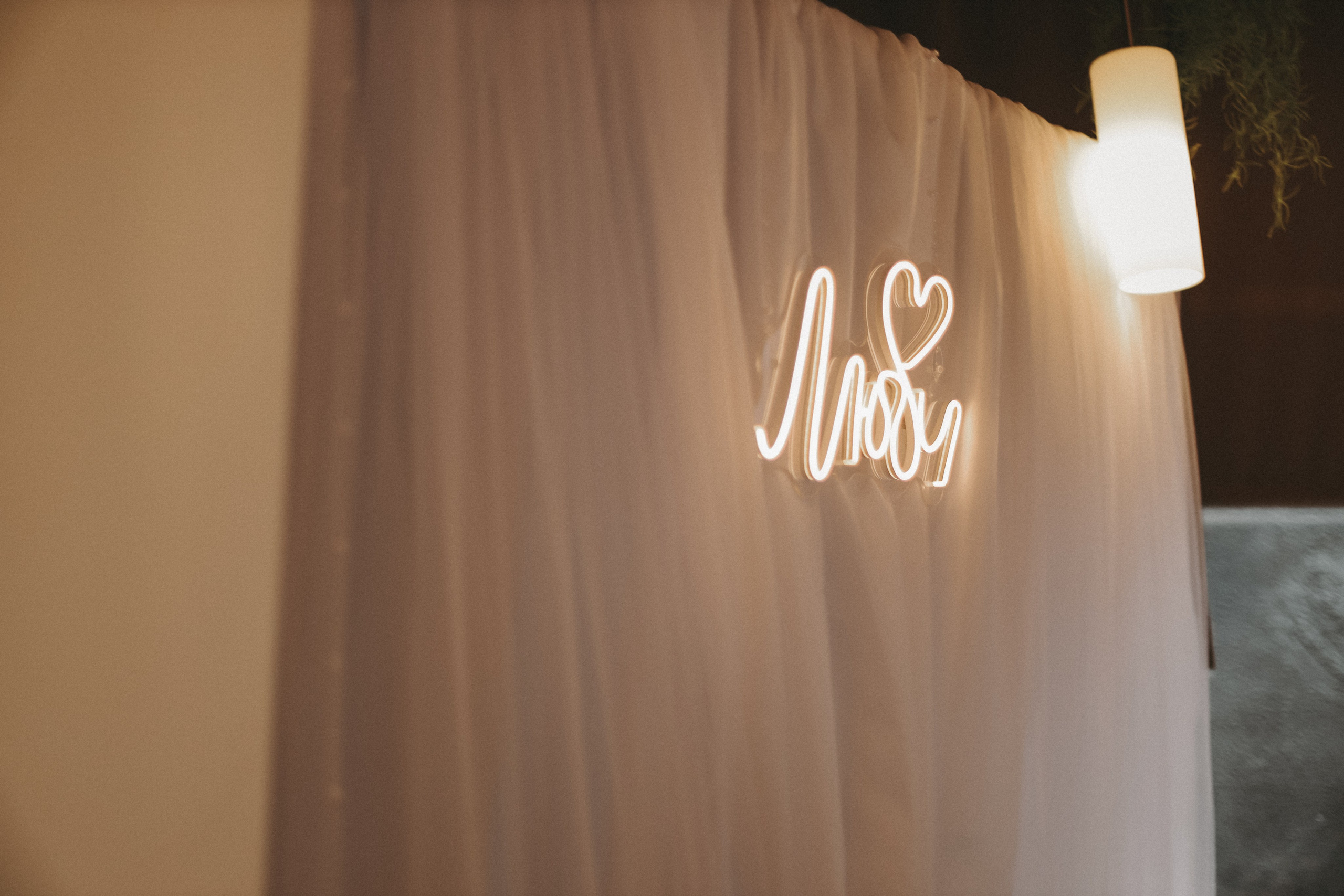 «А покажите съемку банкета)». Главная