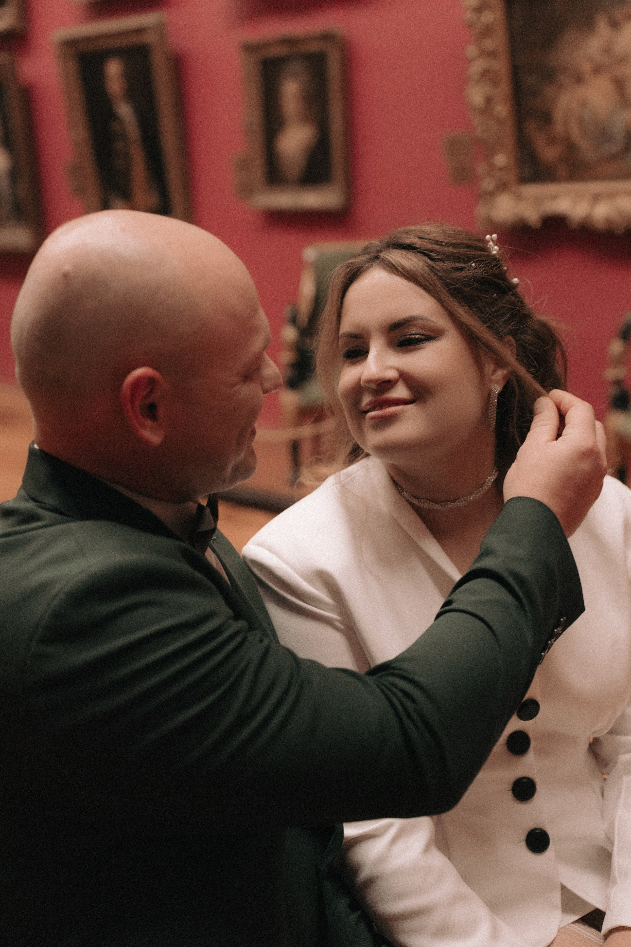 Свадебная фотосессия в музее. Ваш семейный фотограф в Минске — Вика Трегубова