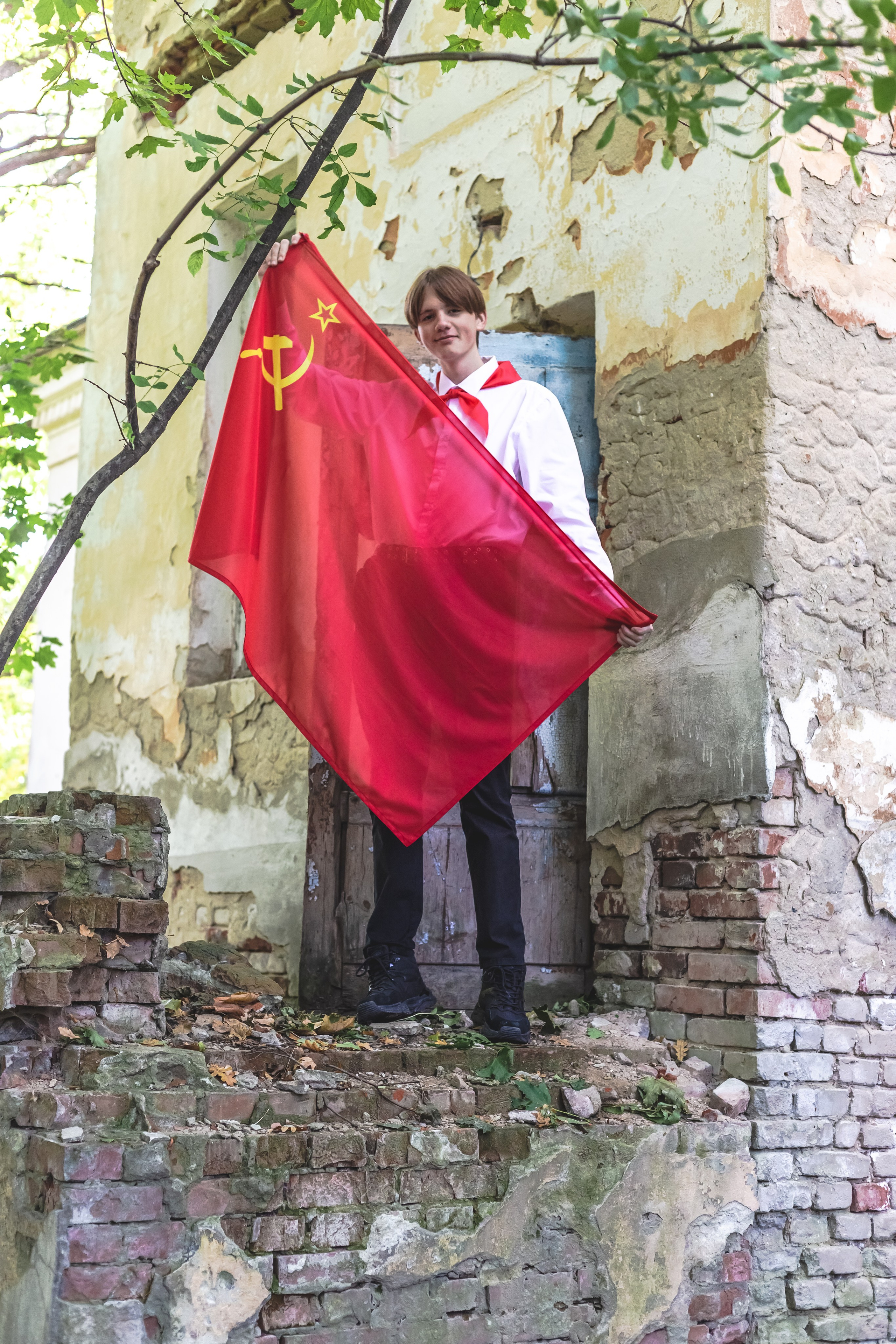 Пионеры заброшенная лесная школа, 9Б — школа 92. Выпускные альбомы Воронеж от Веры Соколовой