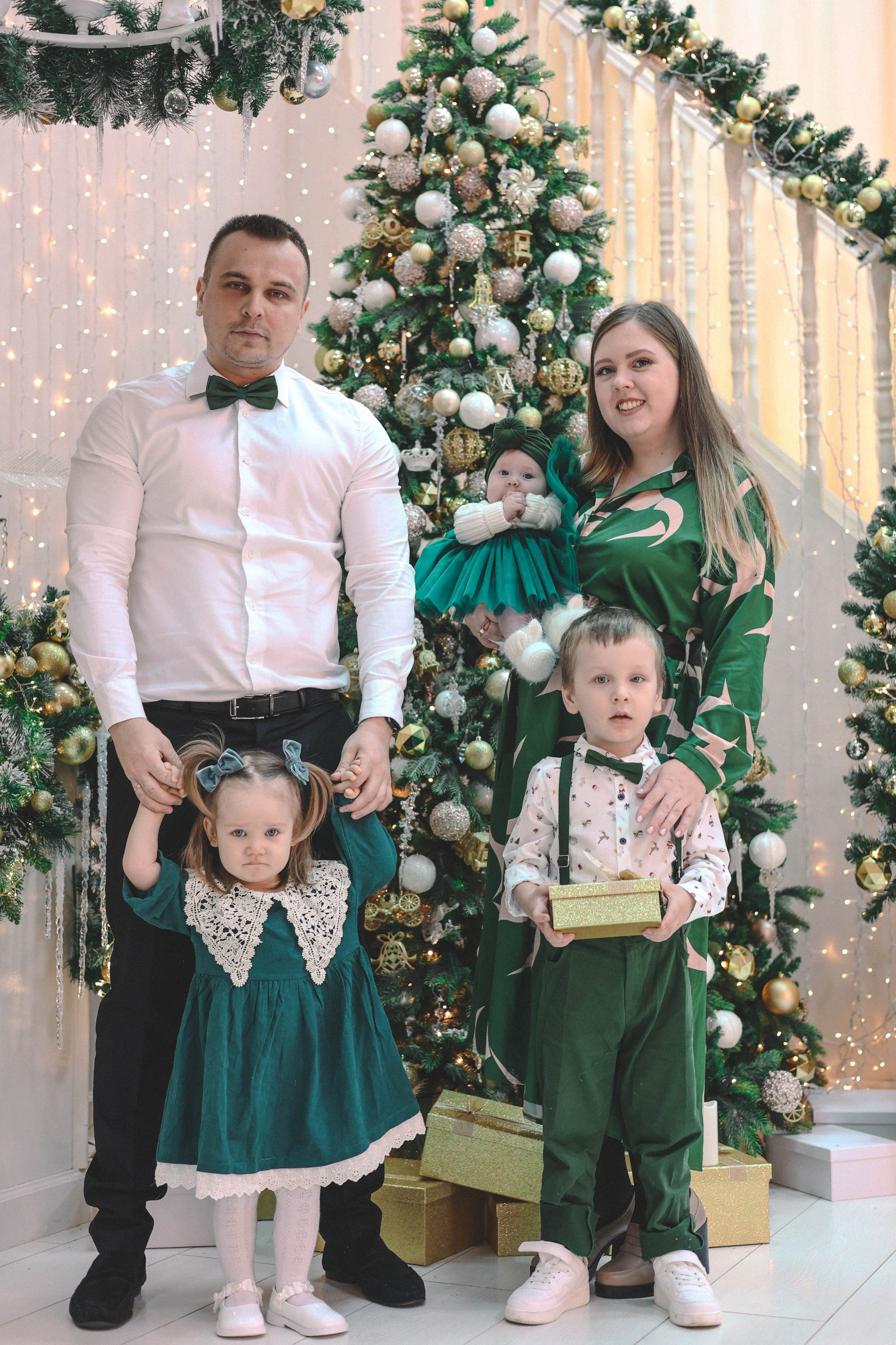 Новогодняя история «Яна и ее семья». Фотограф в Москве Анастасия Калинина