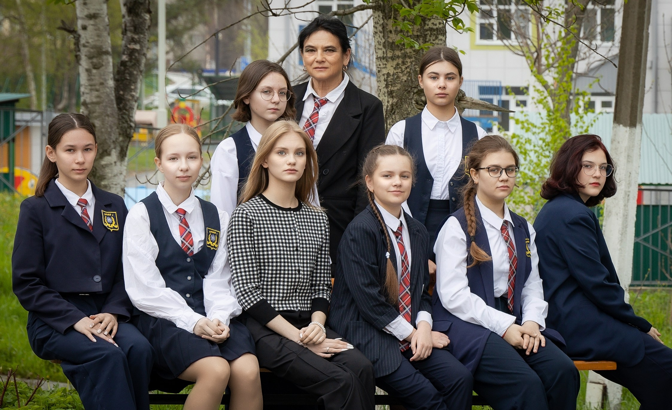 Школьная. Фотограф. г. Южно-Сахалинск. Олег Толстов