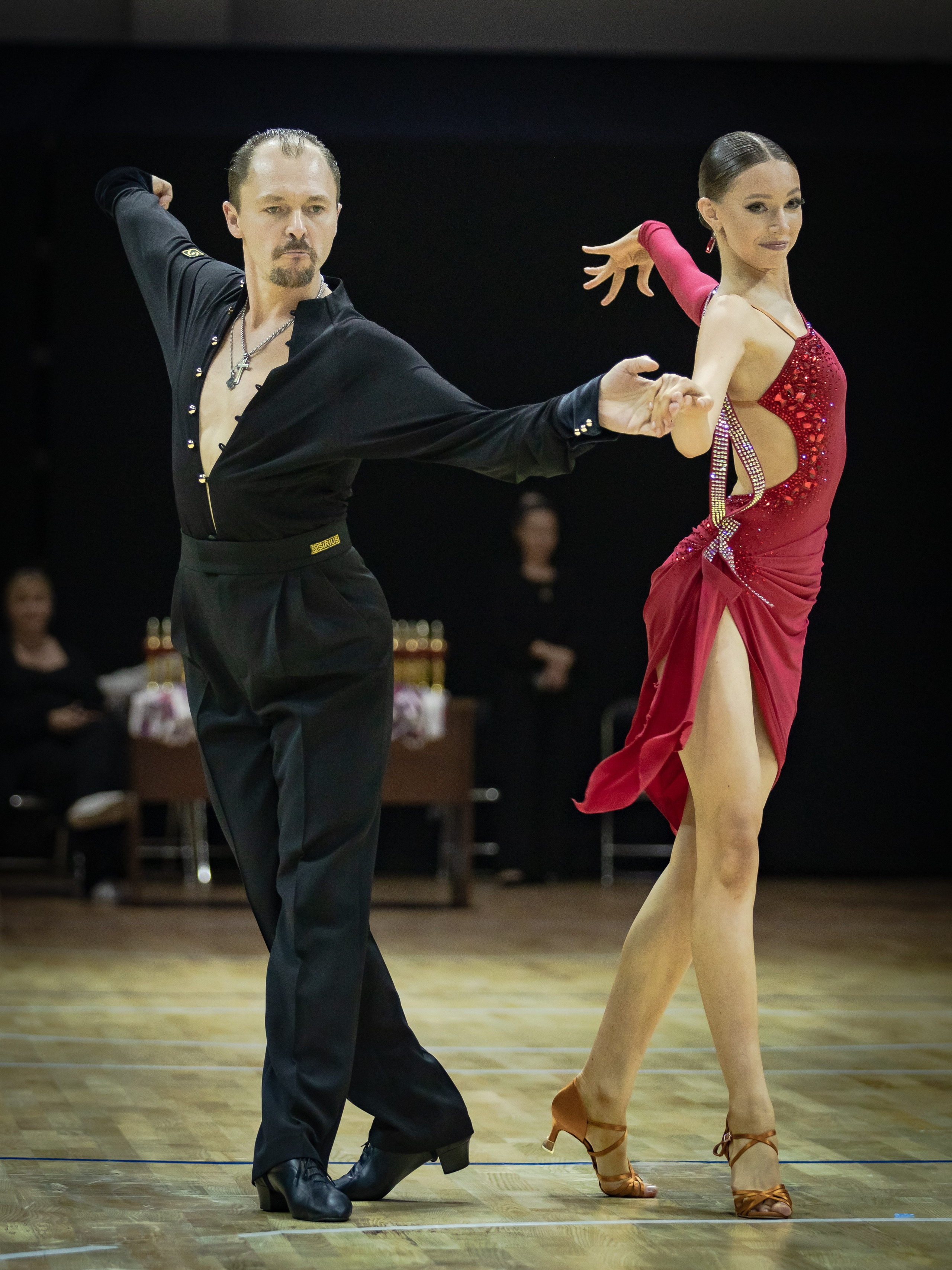 Региональный турнир по танц. спорту. Фотограф. г. Южно-Сахалинск. Олег Толстов