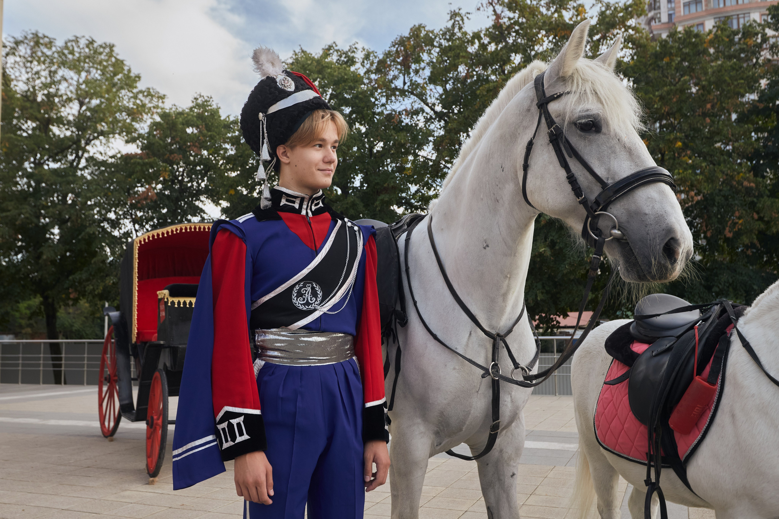 Открытие 105-го театрального сезона. Театр драмы им. М. Горького. Фотограф Юлия Маринина