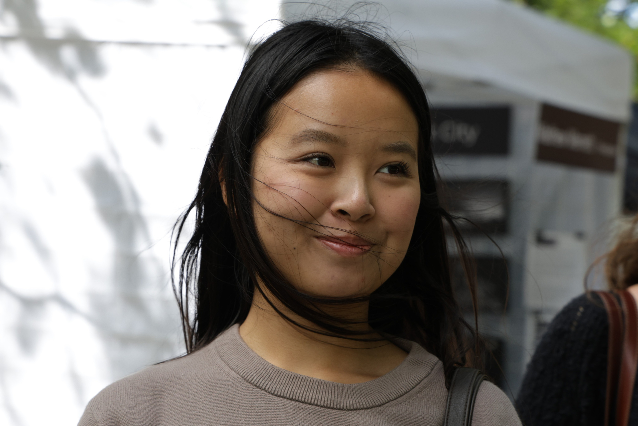 Queen St West Art Crawl. Portrait photographer based in Toronto — Blinova Mariia