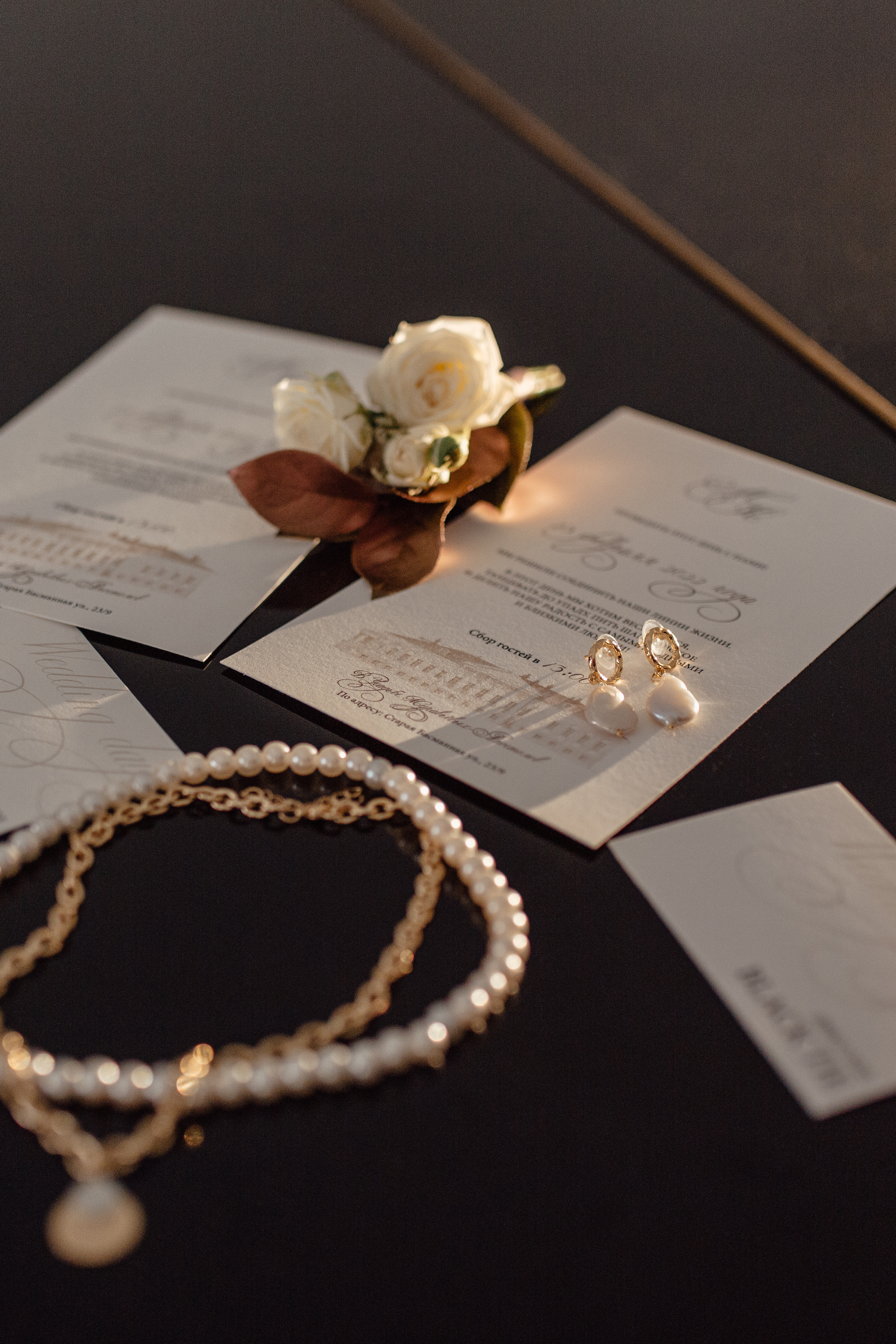 Свадебная фотосессия в усадьбе Муравьевых-Апостолов. Свадебный фотограф в Москве Дарья Олендарёва