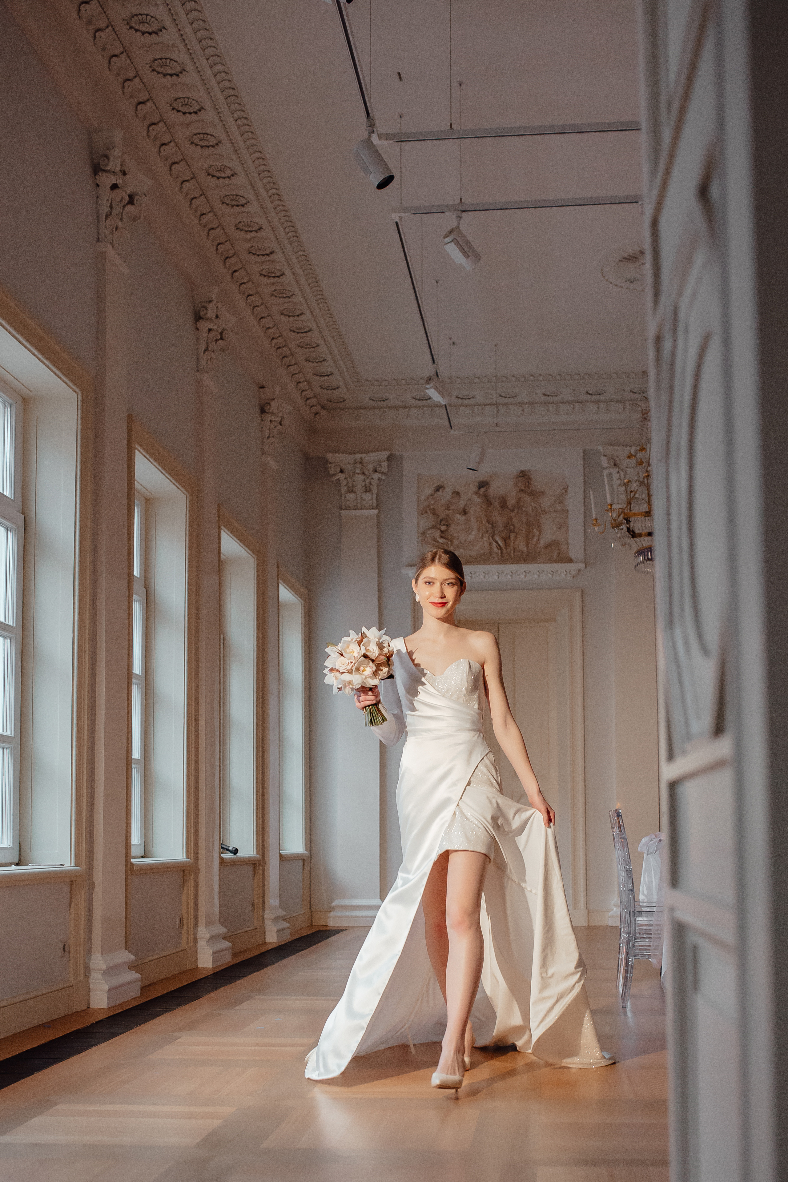 Свадебная фотосессия в усадьбе Муравьевых-Апостолов