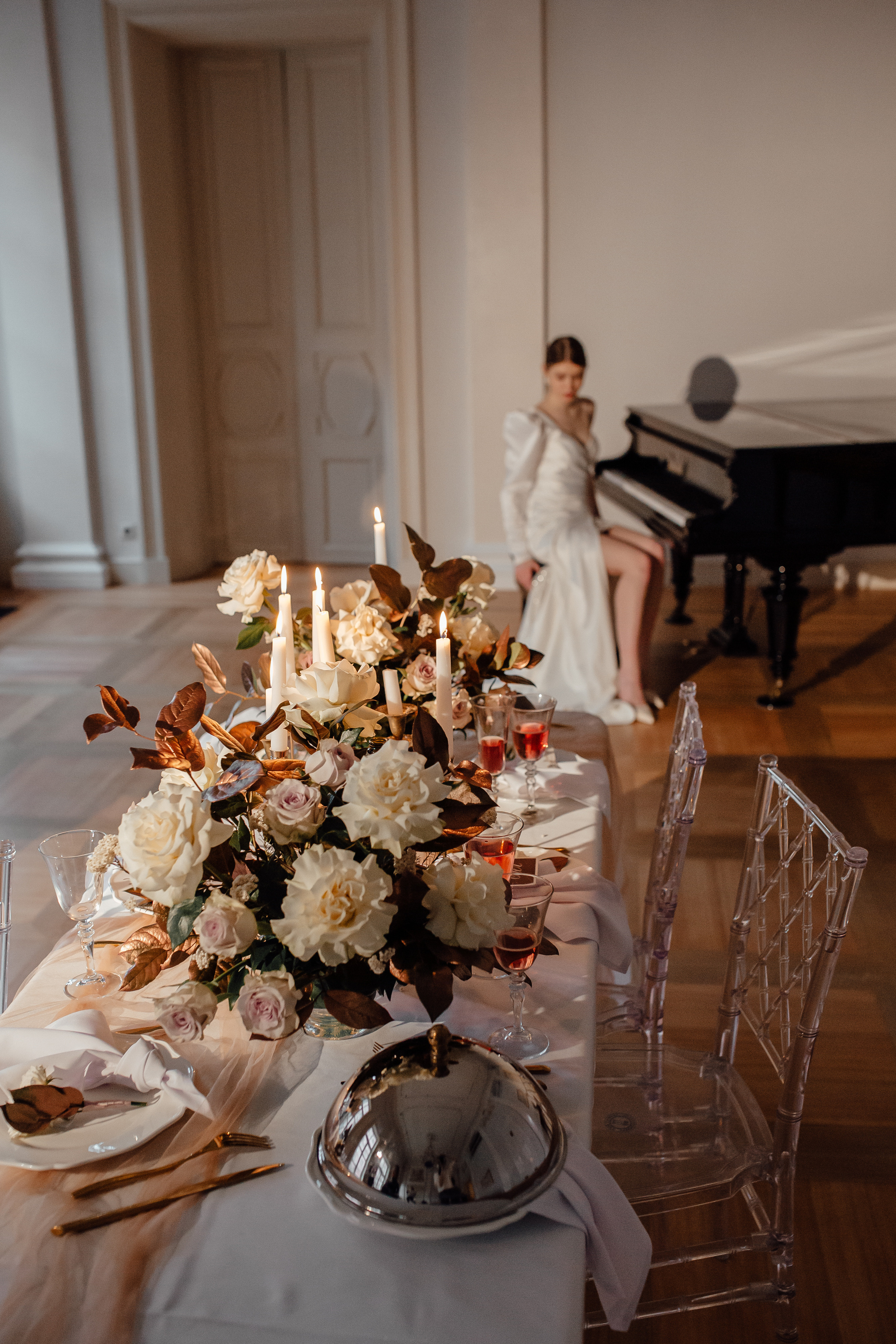 Свадебная фотосессия в усадьбе Муравьевых-Апостолов. Свадебный фотограф в Москве Дарья Олендарёва