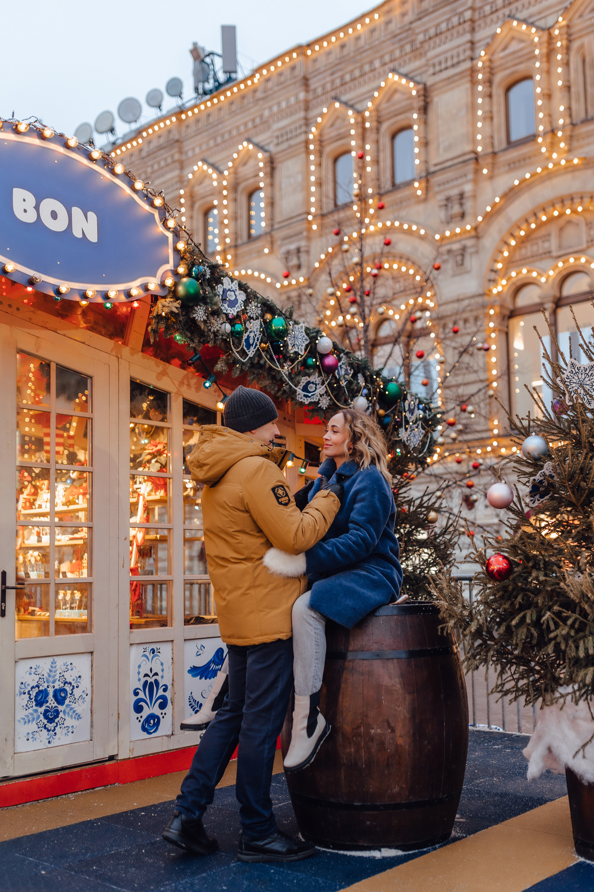 Новогодняя фотосессия на Гум-Ярмарке. Свадебный фотограф в Москве Дарья Олендарёва
