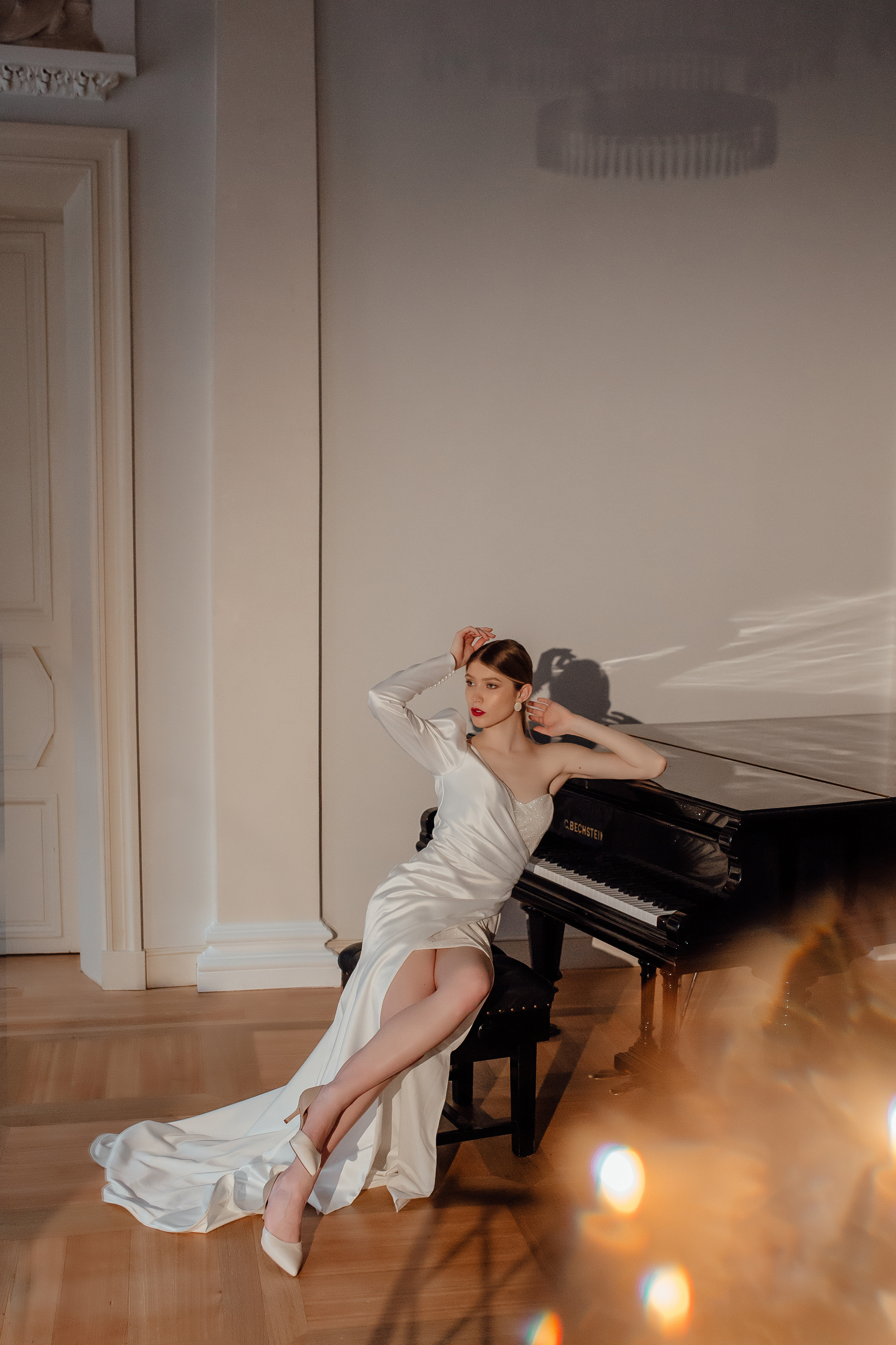 Свадебная фотосессия в усадьбе Муравьевых-Апостолов. Свадебный фотограф в Москве Дарья Олендарёва