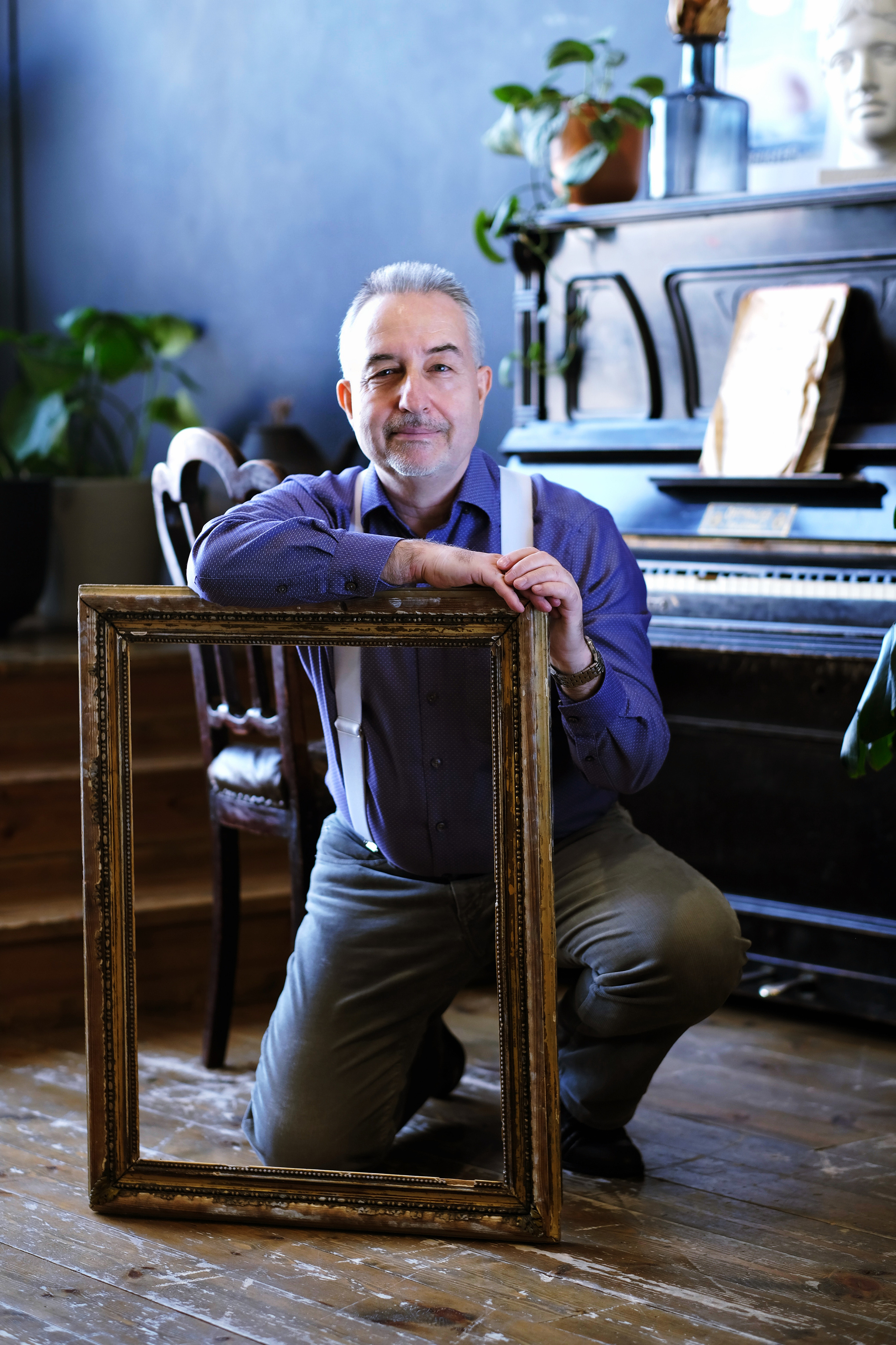 Съёмка для компании — производителя подтяжек и ее владельца Андрея. Фотограф в Москве Ирина Иванова