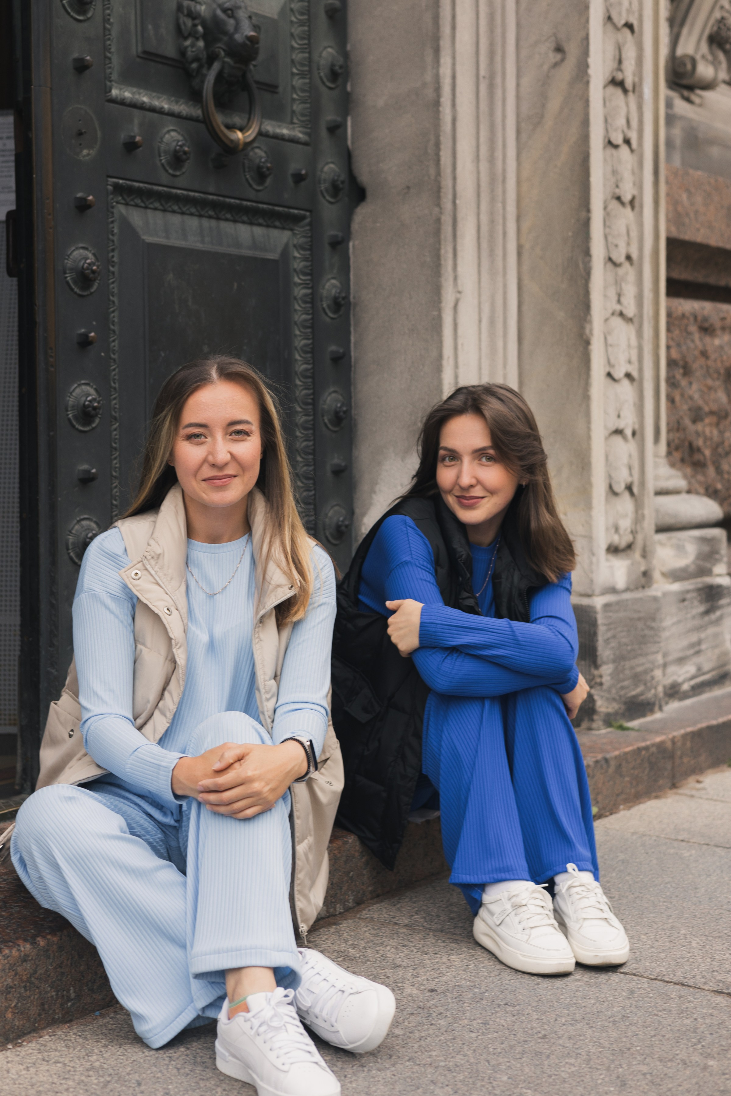 Сестры. Портретный фотограф СПб, женский фотограф, минимализм и эстетика